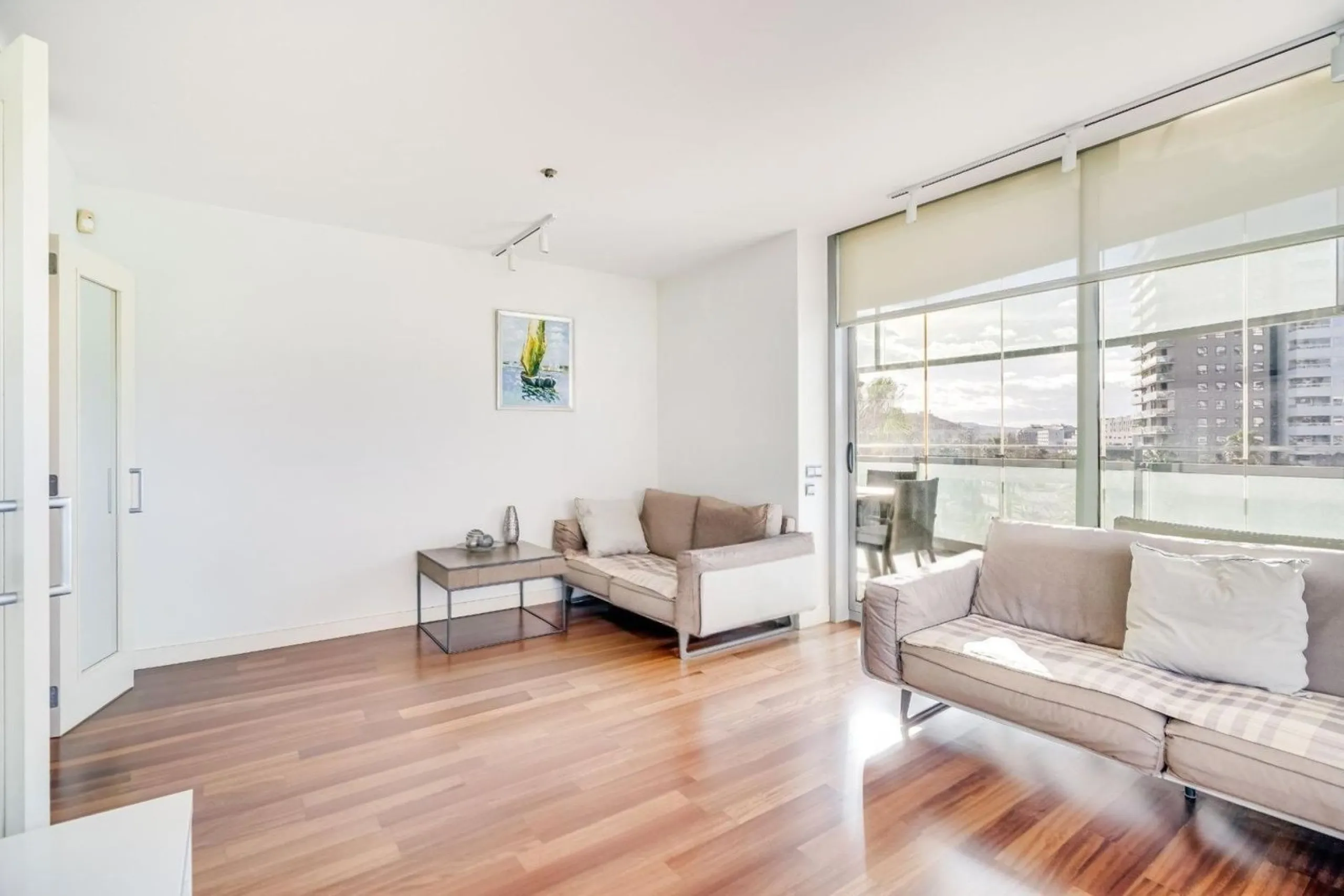 Exclusive apartment with large terrace by the sea in Diagonal Mar, Barcelona