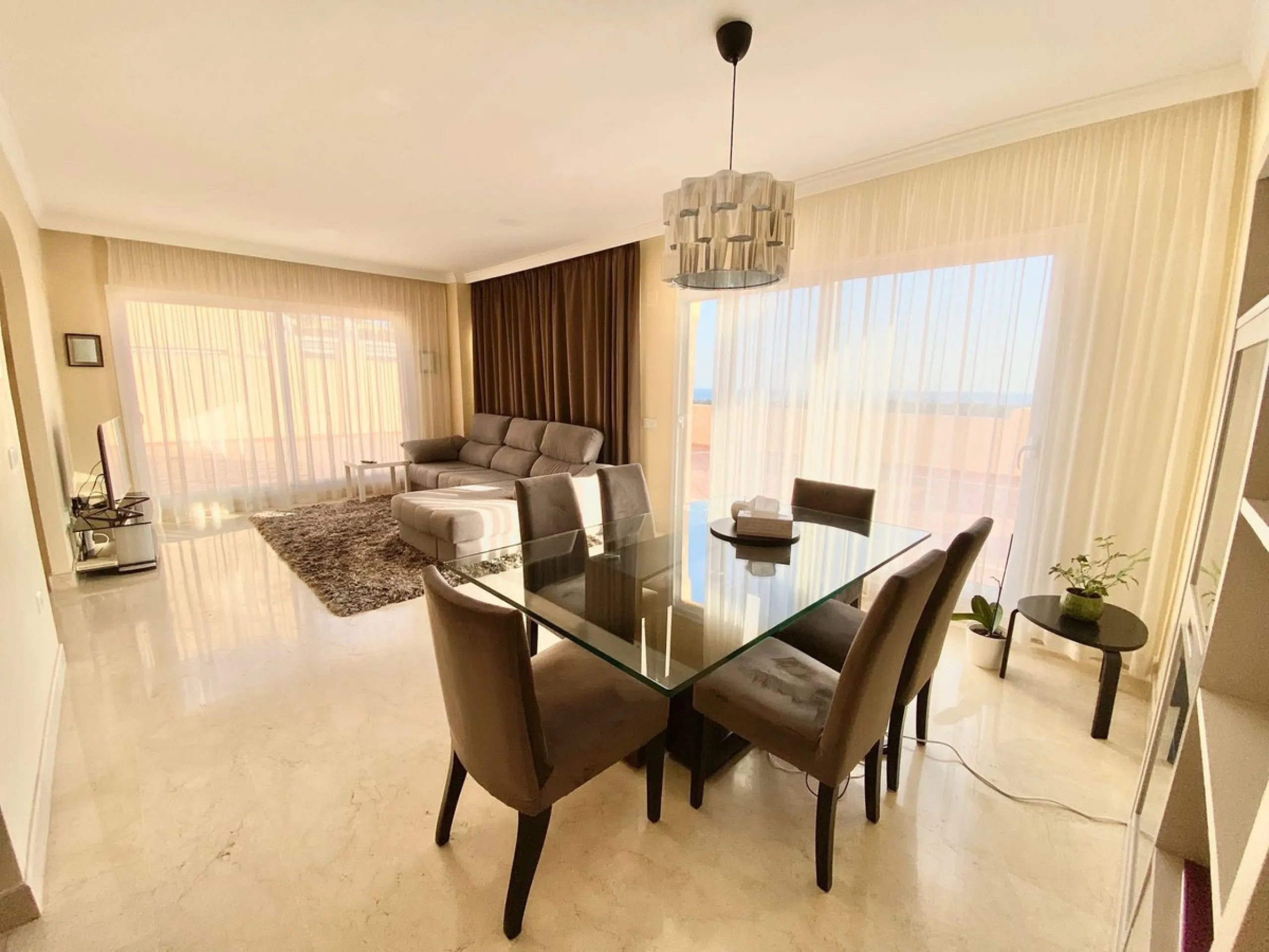 Large Duplex Penthouse in Elviria, Marbella.