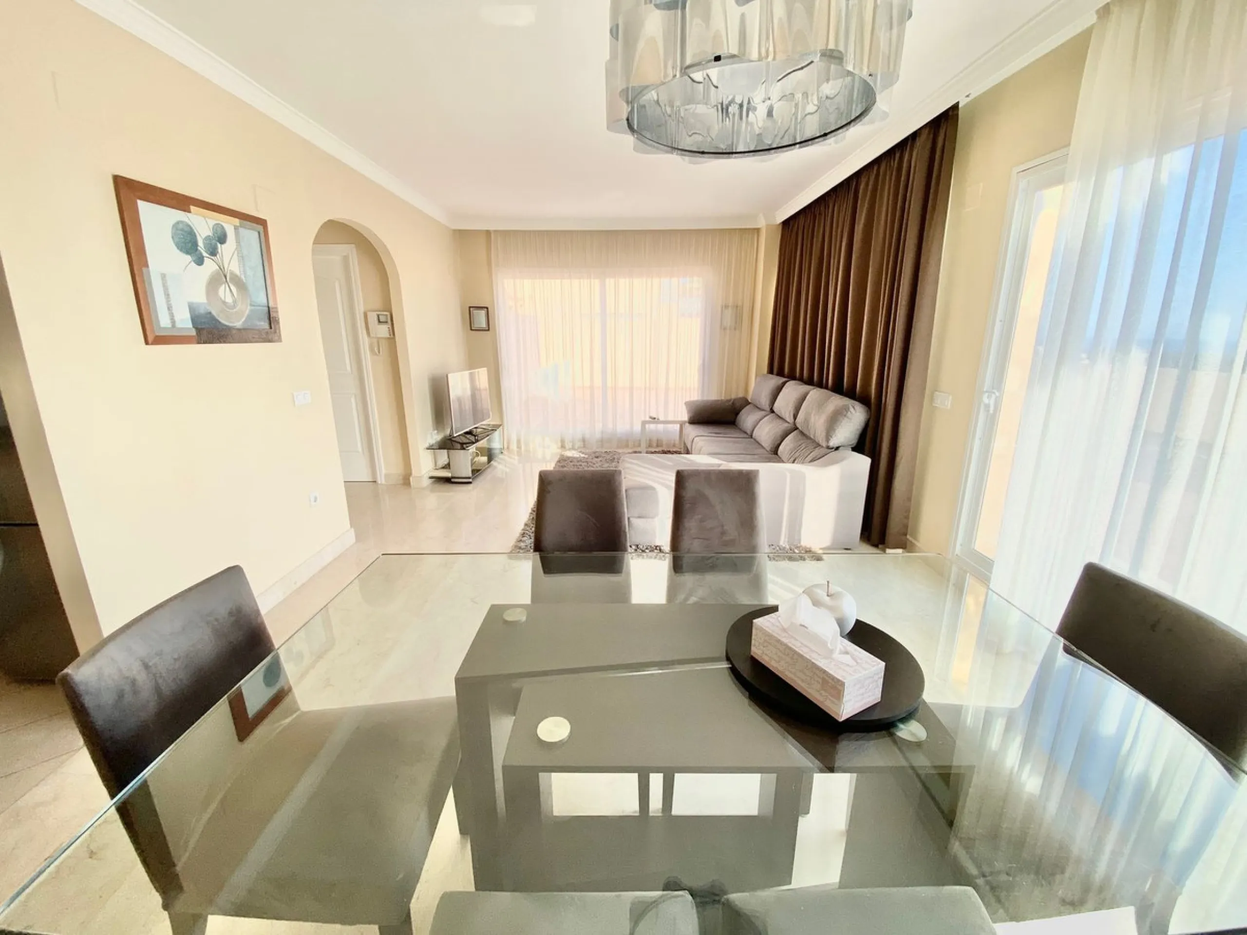 Large Duplex Penthouse in Elviria, Marbella.