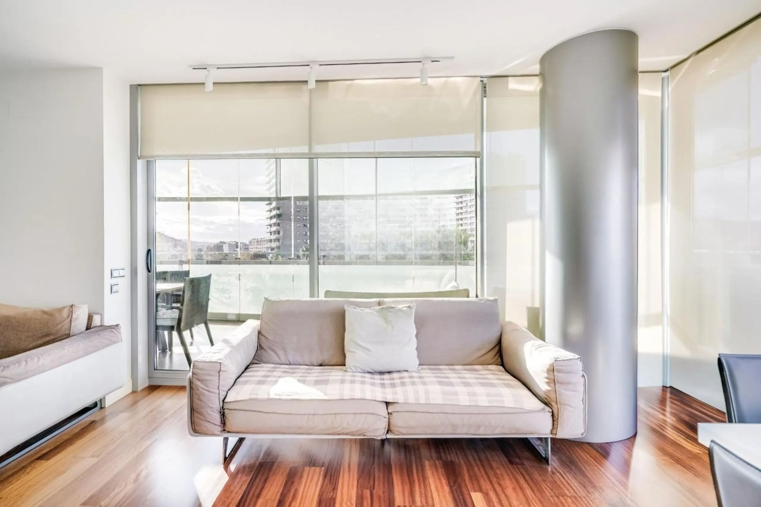 Exclusive apartment with large terrace by the sea in Diagonal Mar, Barcelona