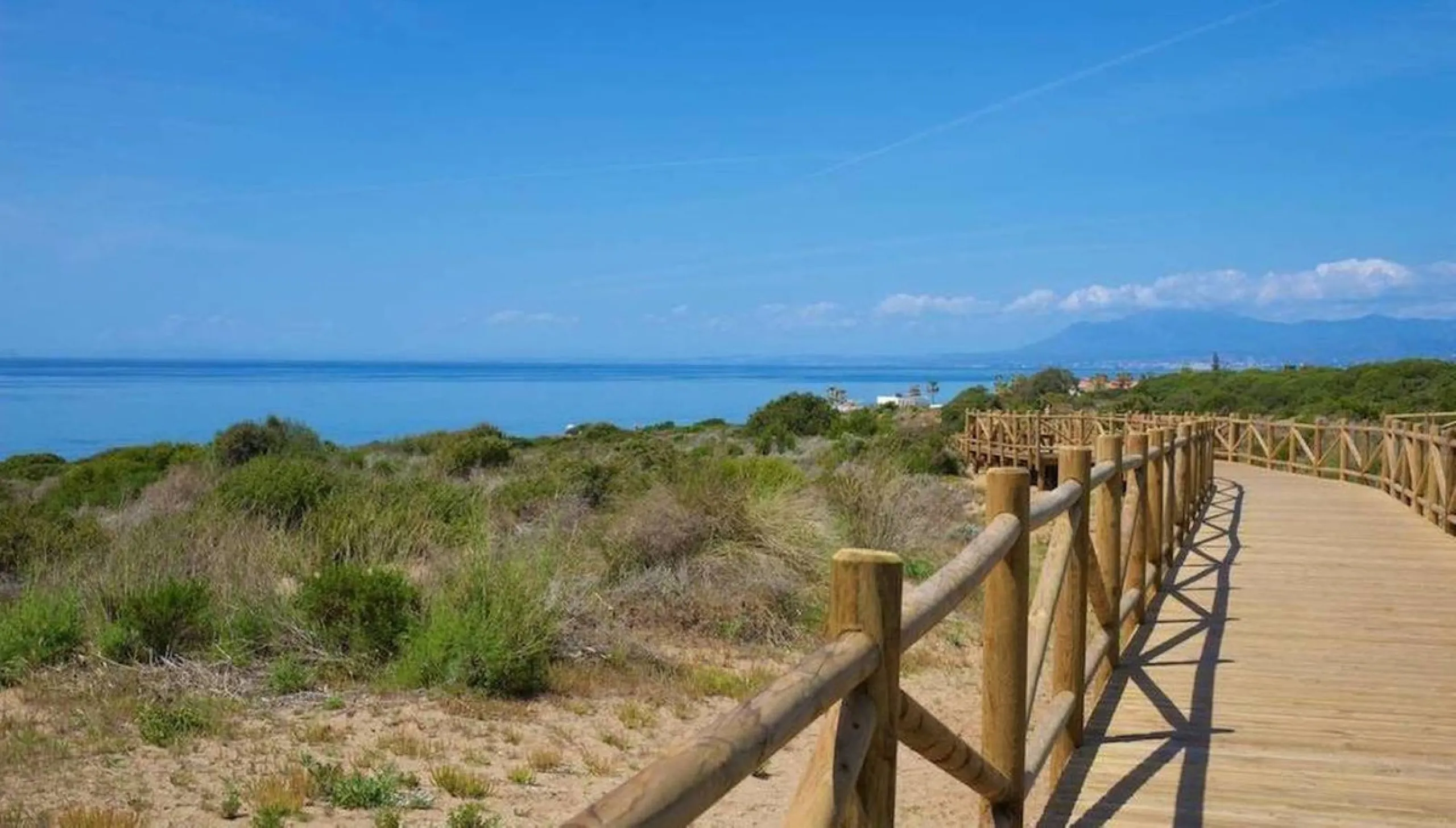 Charming Villa for Sale – Artola, Cabopino (Marbella)