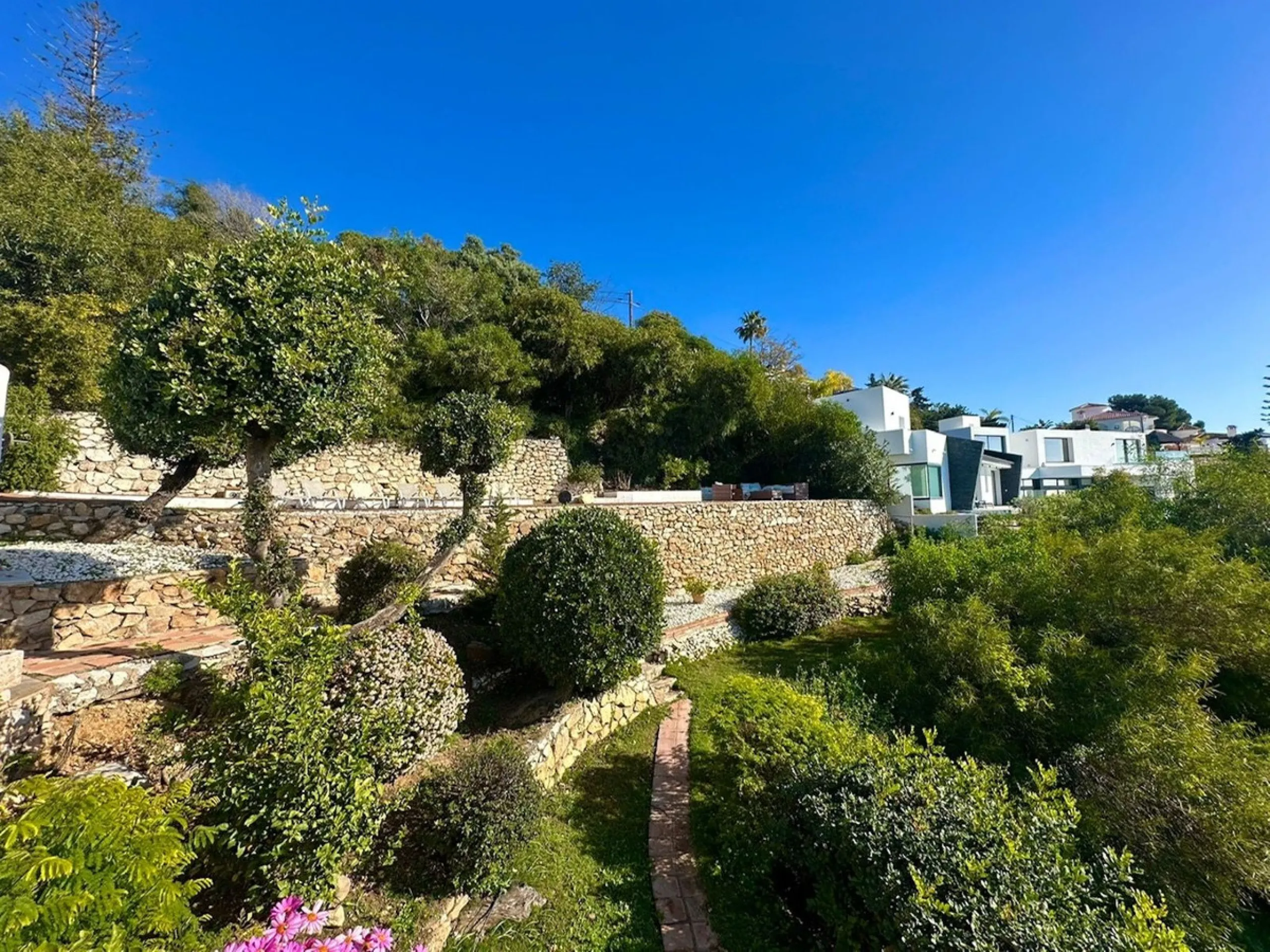 Plot - Residential Plot в продаже в Benalmadena, Málaga. Площадь участка 800 м²