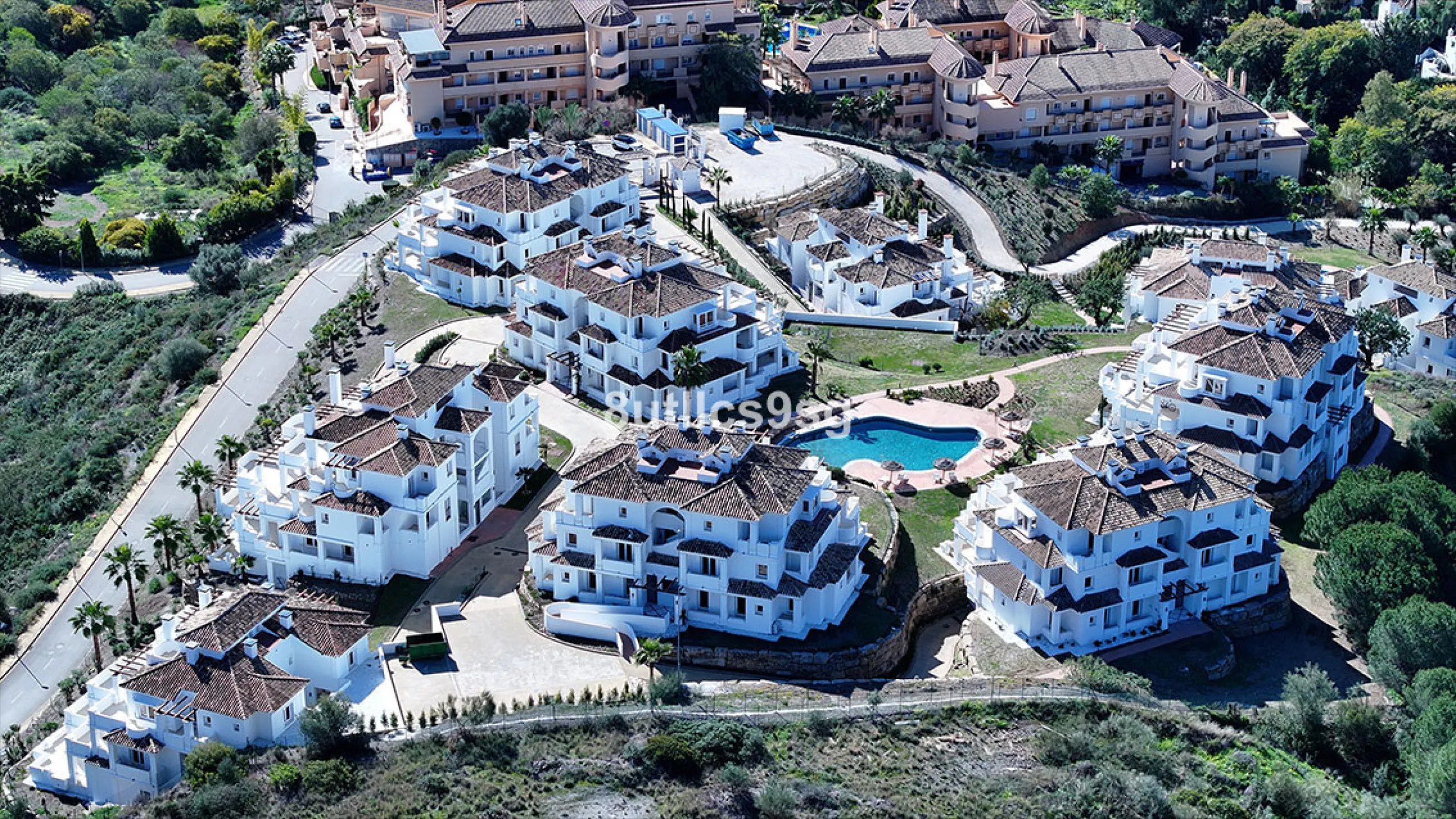 Apartment - Middle Floor Apartment в продаже в Marbella, Málaga. В доме 2 спален и 3 ванных комнат. Площадь дома 122 м²