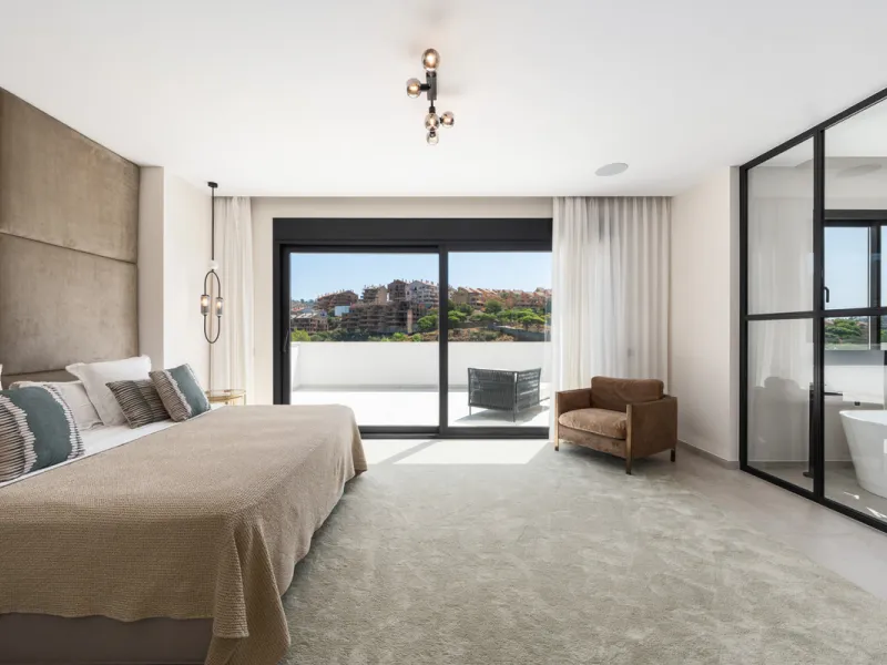 Positioned within the prestigious Santa Maria Golf urbanization in Elviria, Villa Andrea is an extraordinary frontline golf villa for sale in Marbella offering contemporary luxury, seamless design, and a highly desirable setting. Built in 2021 on a genero