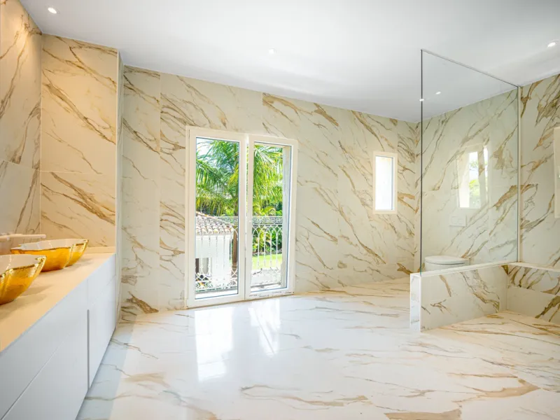 Villa Roma is a stunning four-bedroom, four-bathroom home in the exclusive beachside area of Los Monteros, Marbella East. Just a short walk from the beach, this elegant villa sits on a 933m² plot and combines classic European design with modern coastal co
