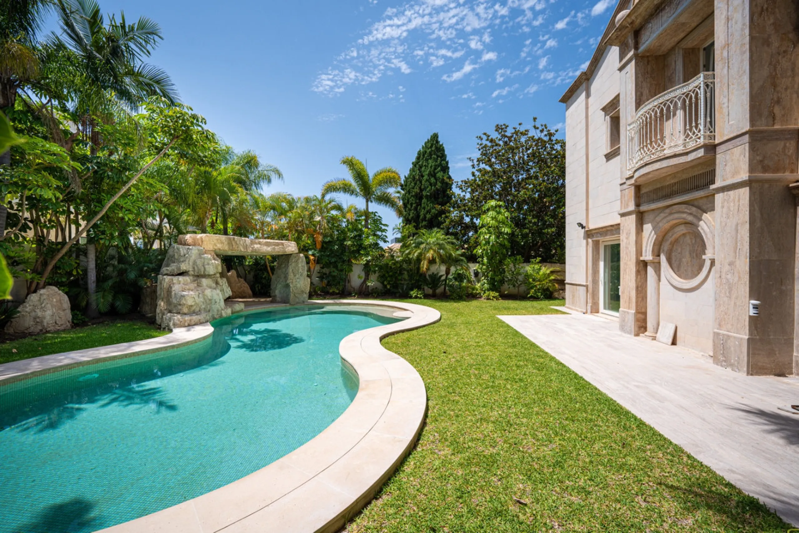 Villa Roma is a stunning four-bedroom, four-bathroom home in the exclusive beachside area of Los Monteros, Marbella East. Just a short walk from the beach, this elegant villa sits on a 933m² plot and combines classic European design with modern coastal co