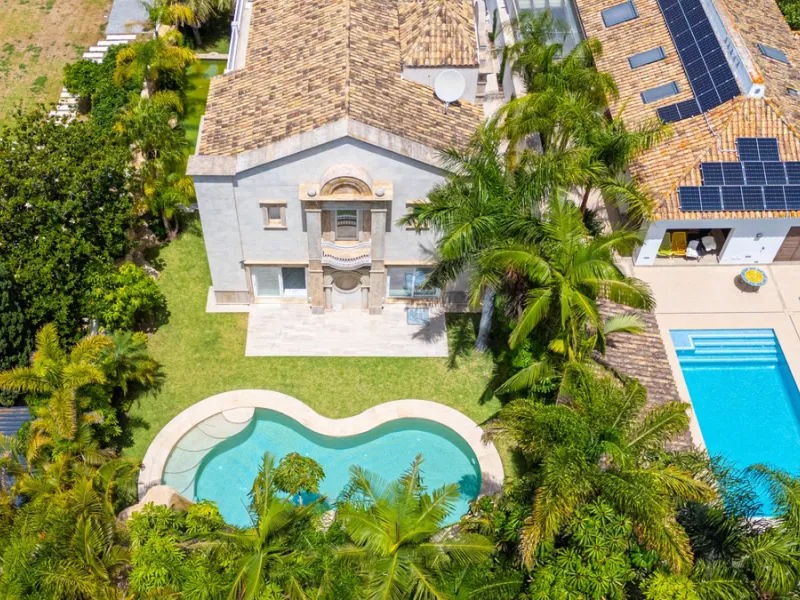Villa Roma is a stunning four-bedroom, four-bathroom home in the exclusive beachside area of Los Monteros, Marbella East. Just a short walk from the beach, this elegant villa sits on a 933m² plot and combines classic European design with modern coastal co