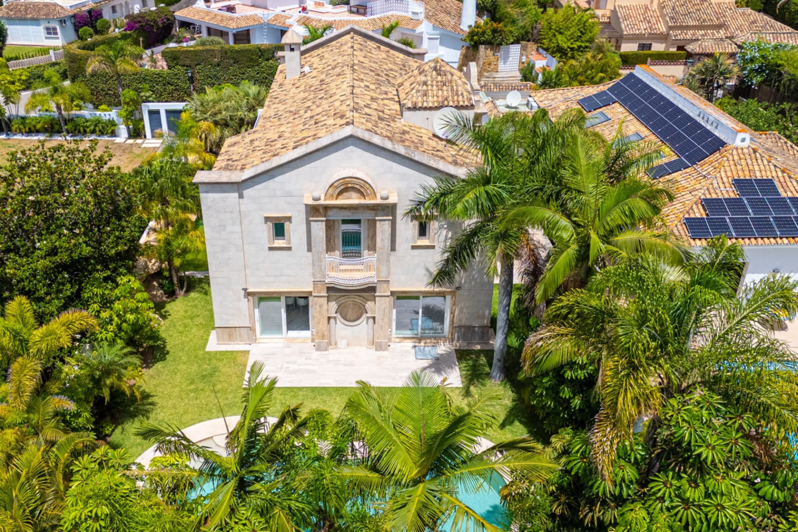 Villa Roma is a stunning four-bedroom, four-bathroom home in the exclusive beachside area of Los Monteros, Marbella East. Just a short walk from the beach, this elegant villa sits on a 933m² plot and combines classic European design with modern coastal co