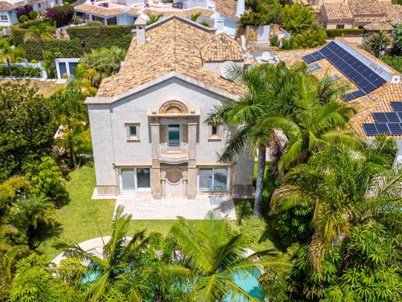 Villa Roma is a stunning four-bedroom, four-bathroom home in the exclusive beachside area of Los Monteros, Marbella East. Just a short walk from the beach, this elegant villa sits on a 933m² plot and combines classic European design with modern coastal co