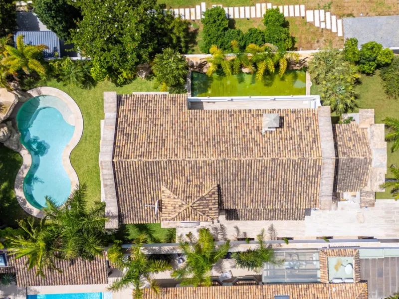 Villa Roma is a stunning four-bedroom, four-bathroom home in the exclusive beachside area of Los Monteros, Marbella East. Just a short walk from the beach, this elegant villa sits on a 933m² plot and combines classic European design with modern coastal co