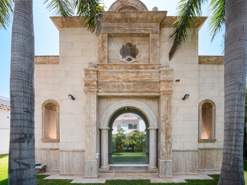 Villa Roma is a stunning four-bedroom, four-bathroom home in the exclusive beachside area of Los Monteros, Marbella East. Just a short walk from the beach, this elegant villa sits on a 933m² plot and combines classic European design with modern coastal co