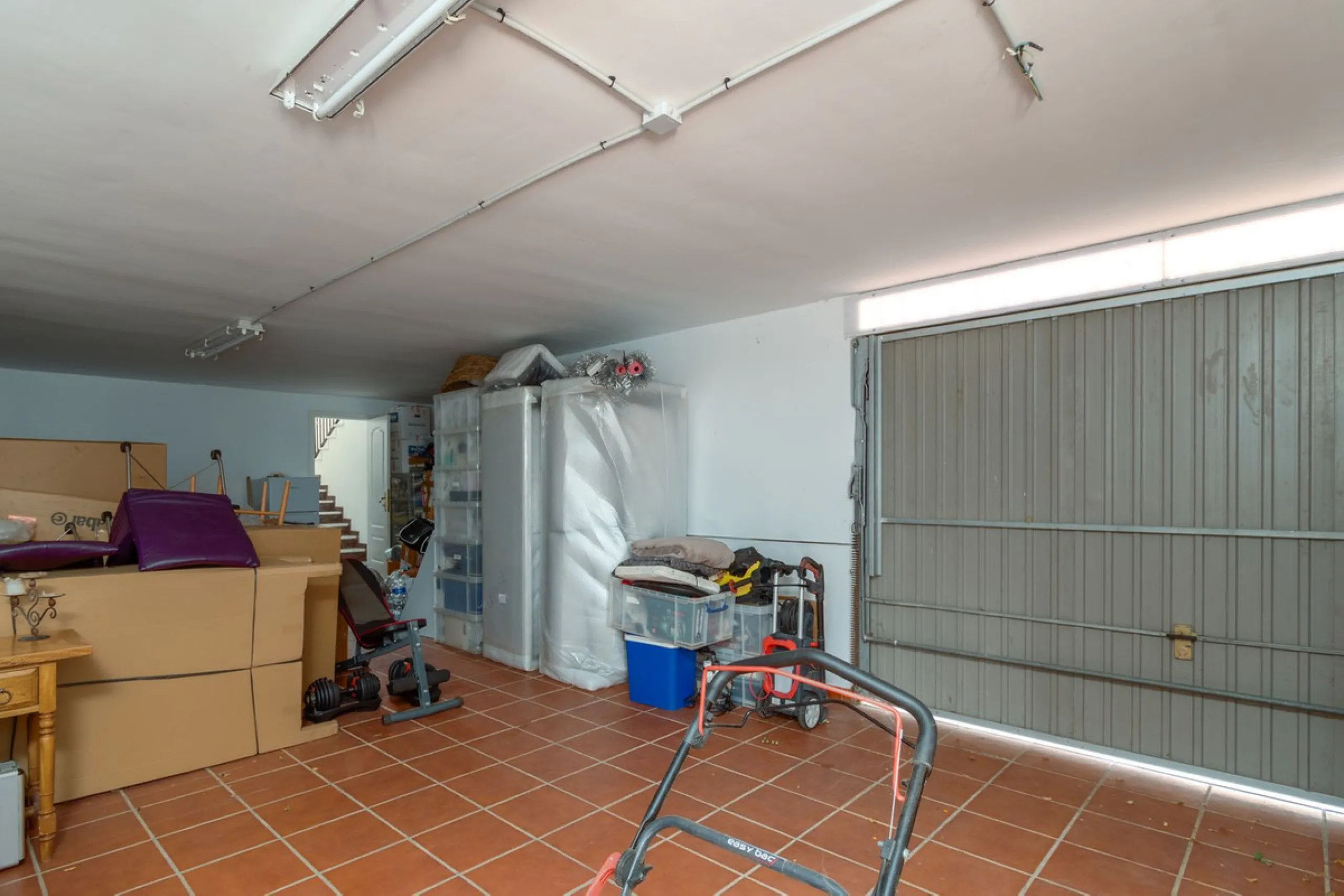 House - Detached Villa в продаже в Mijas, Málaga. В доме 4 спален и 3 ванных комнат. Площадь дома 378 м². Площадь участка 2559 м²