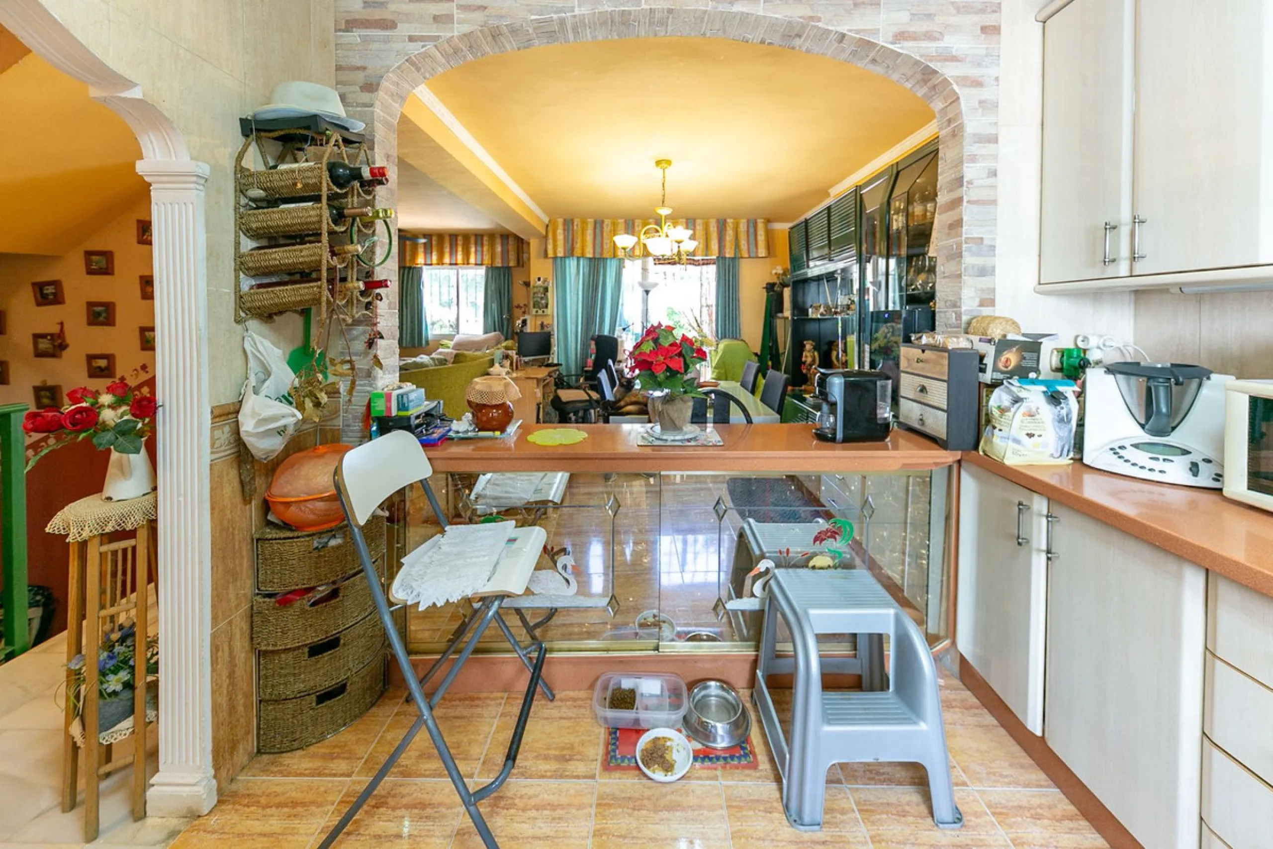 TOWNHOUSE WITH SOUL AND GREAT POTENTIAL IN LA CASITA COLORADA – HACIENDA DE MIJAS
