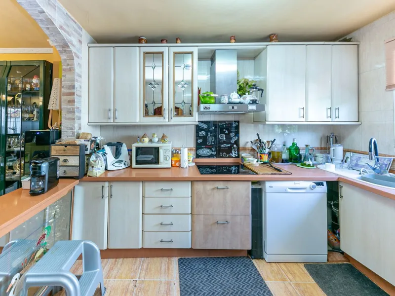 TOWNHOUSE WITH SOUL AND GREAT POTENTIAL IN LA CASITA COLORADA – HACIENDA DE MIJAS