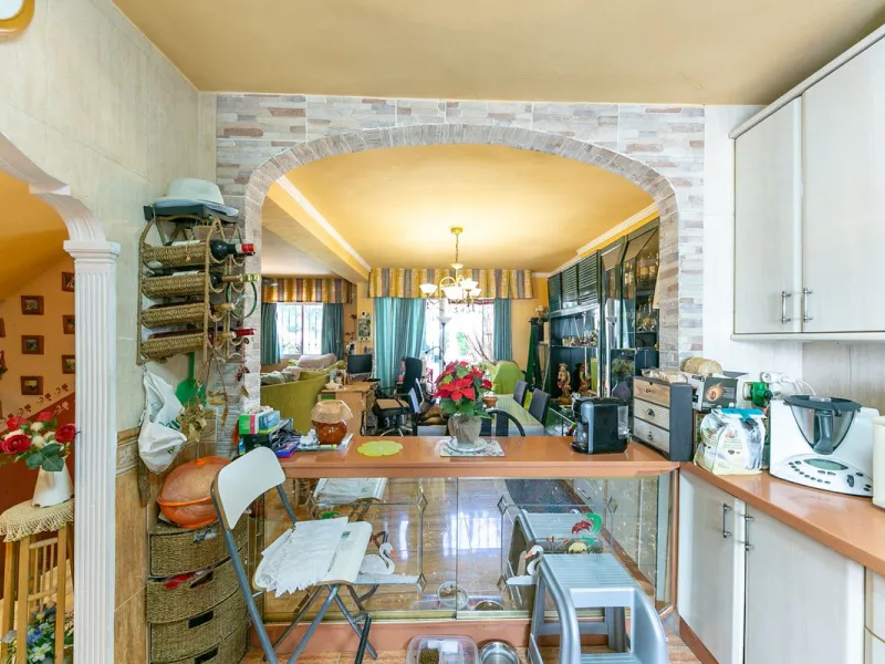 TOWNHOUSE WITH SOUL AND GREAT POTENTIAL IN LA CASITA COLORADA – HACIENDA DE MIJAS
