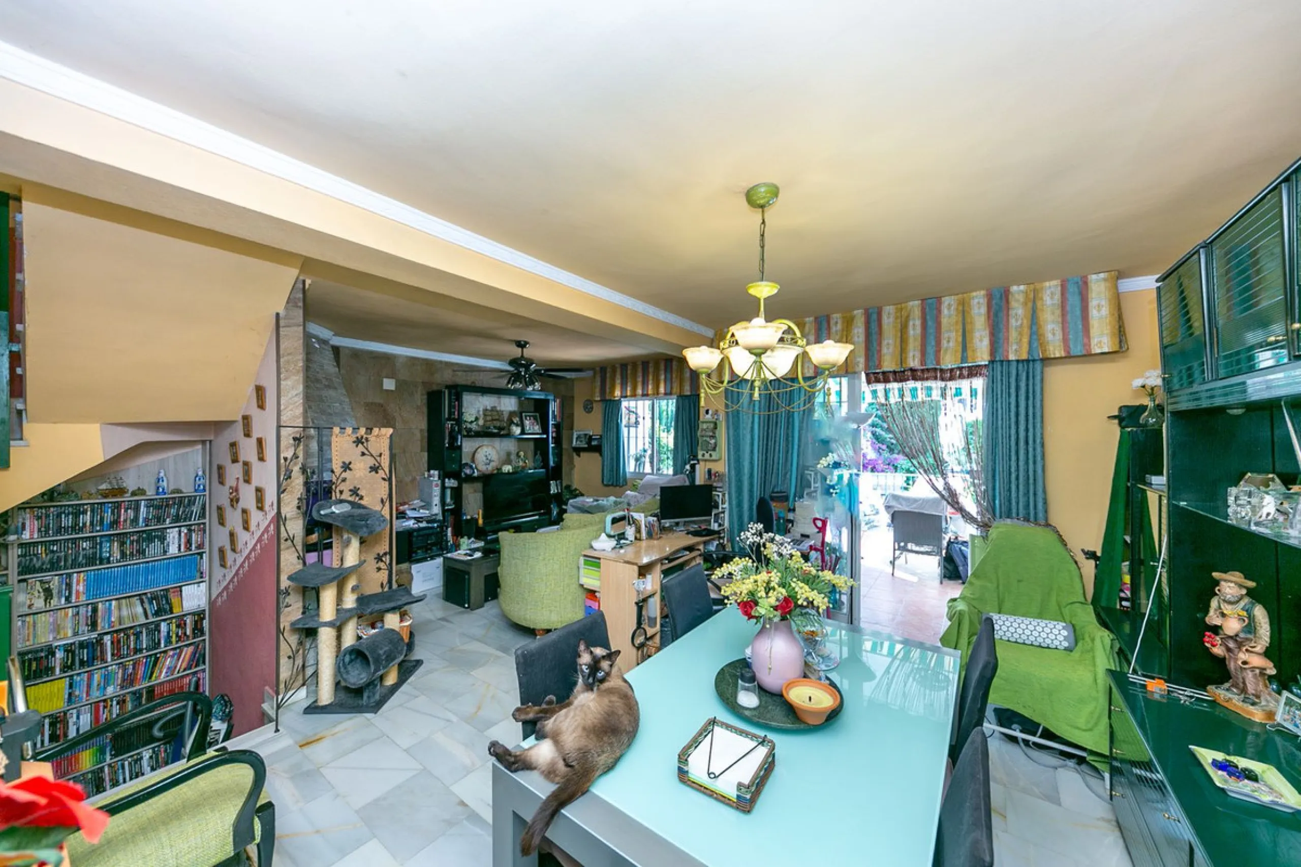 TOWNHOUSE WITH SOUL AND GREAT POTENTIAL IN LA CASITA COLORADA – HACIENDA DE MIJAS