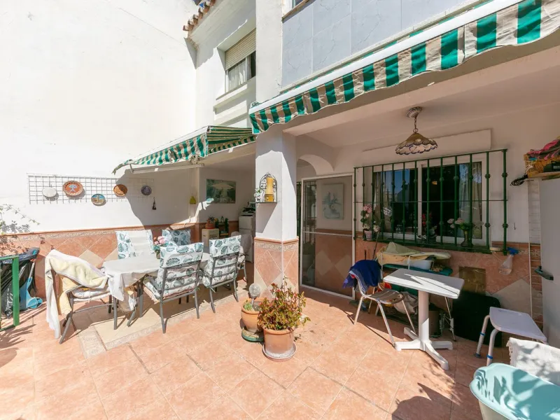 TOWNHOUSE WITH SOUL AND GREAT POTENTIAL IN LA CASITA COLORADA – HACIENDA DE MIJAS