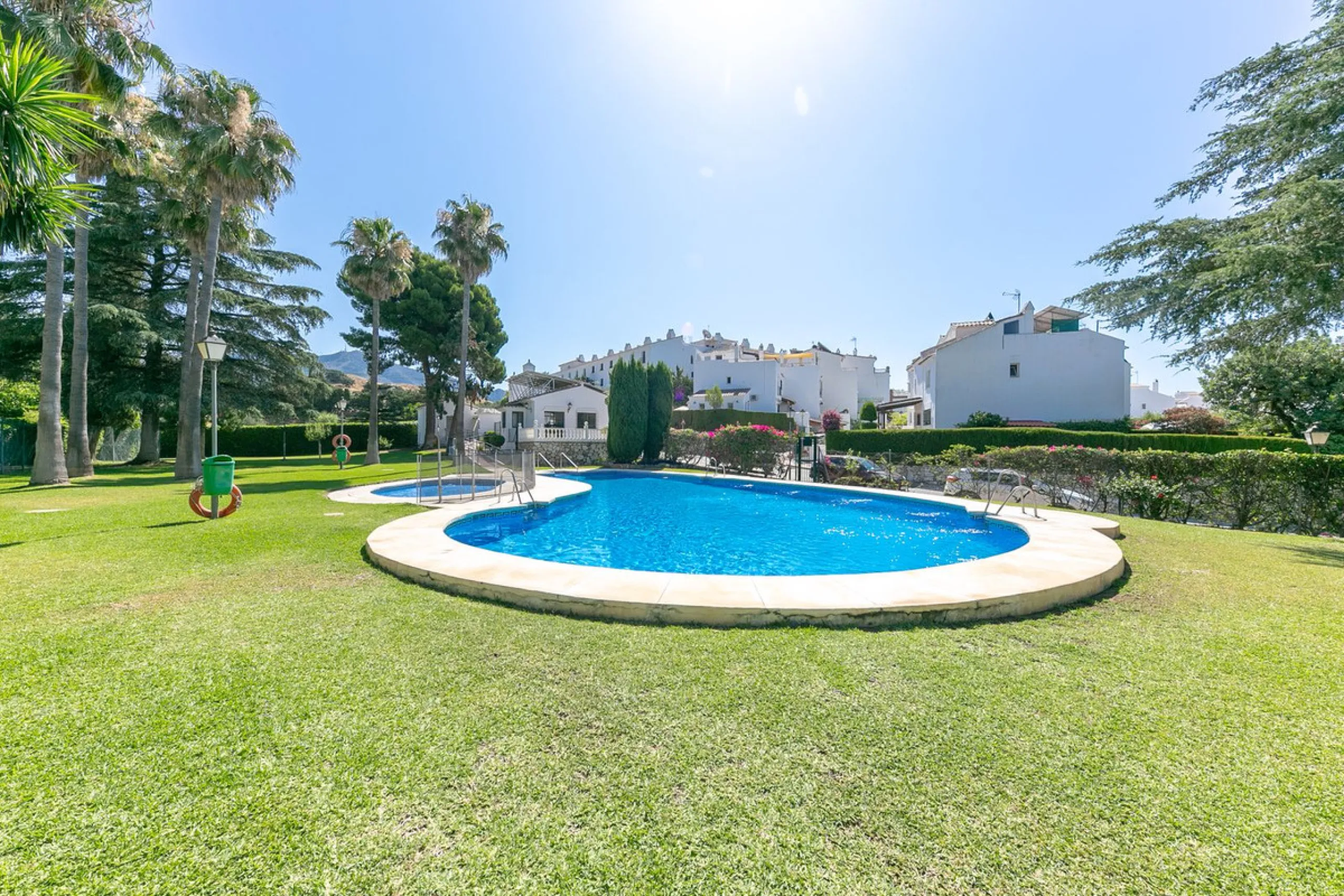 TOWNHOUSE WITH SOUL AND GREAT POTENTIAL IN LA CASITA COLORADA – HACIENDA DE MIJAS