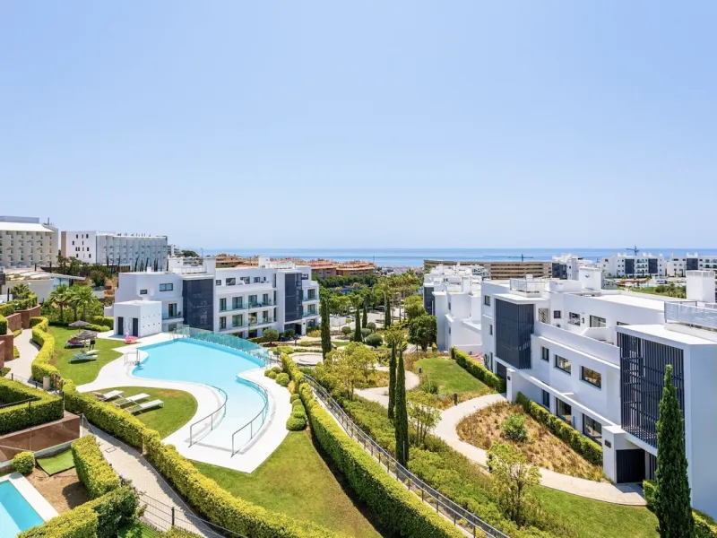 Unique Opportunity! Modern Corner Apartment with 4 Bedrooms, 45 m² Terrace and Stunning Mediterranean Views