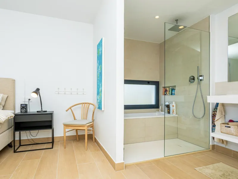 Unique Opportunity! Modern Corner Apartment with 4 Bedrooms, 45 m² Terrace and Stunning Mediterranean Views