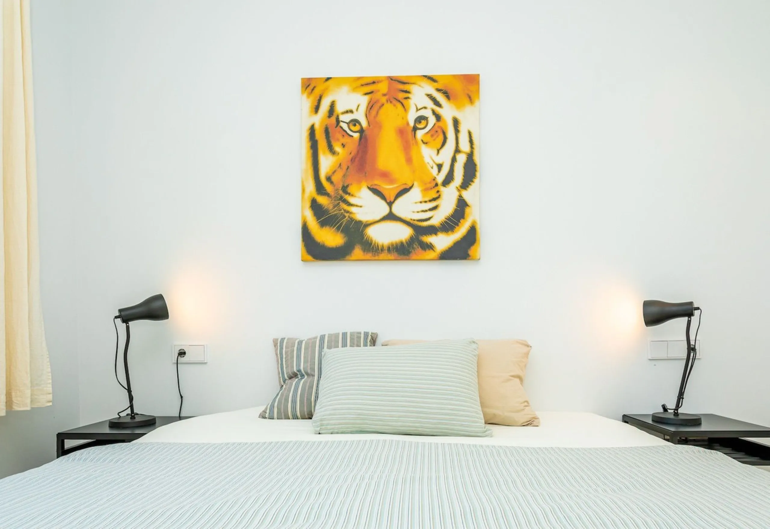 Unique Opportunity! Modern Corner Apartment with 4 Bedrooms, 45 m² Terrace and Stunning Mediterranean Views