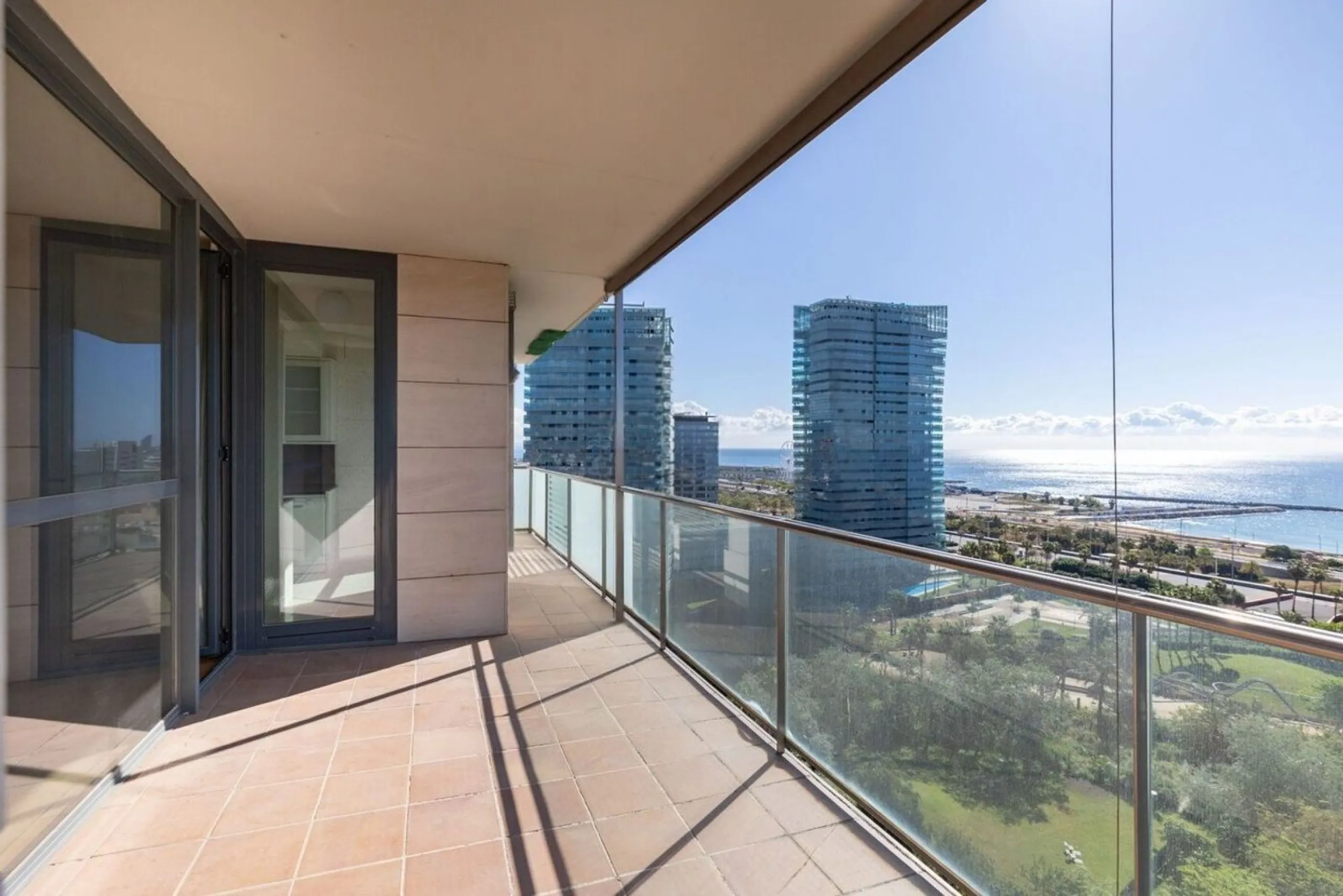 Exclusive panoramic apartment with sea views in Diagonal Mar, Barcelona