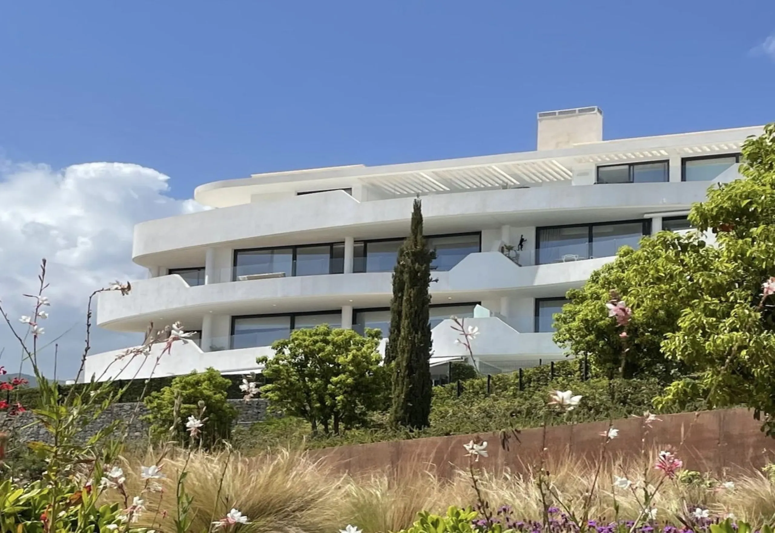 Unique Opportunity! Modern Corner Apartment with 4 Bedrooms, 45 m² Terrace and Stunning Mediterranean Views