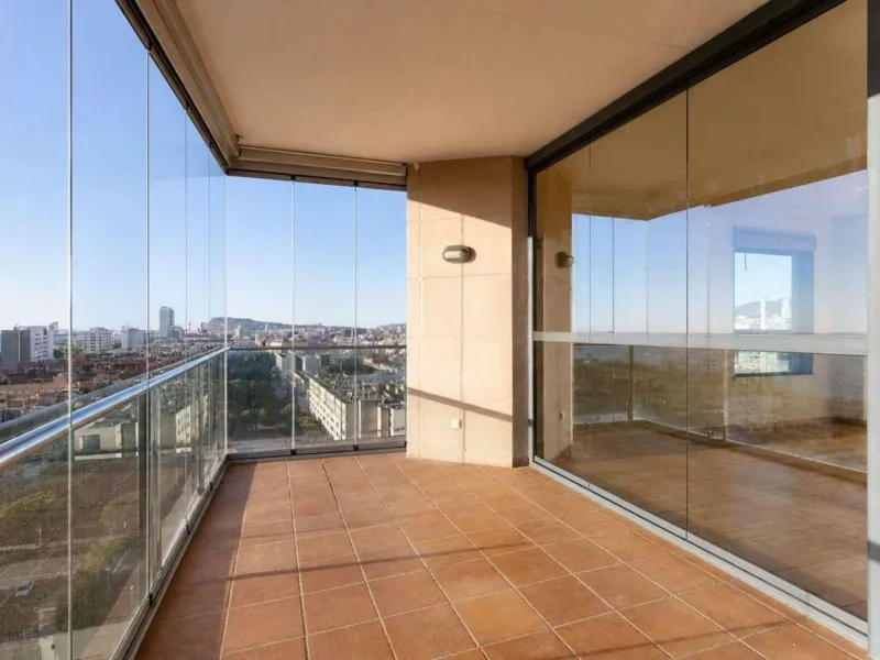 Exclusive panoramic apartment with sea views in Diagonal Mar, Barcelona
