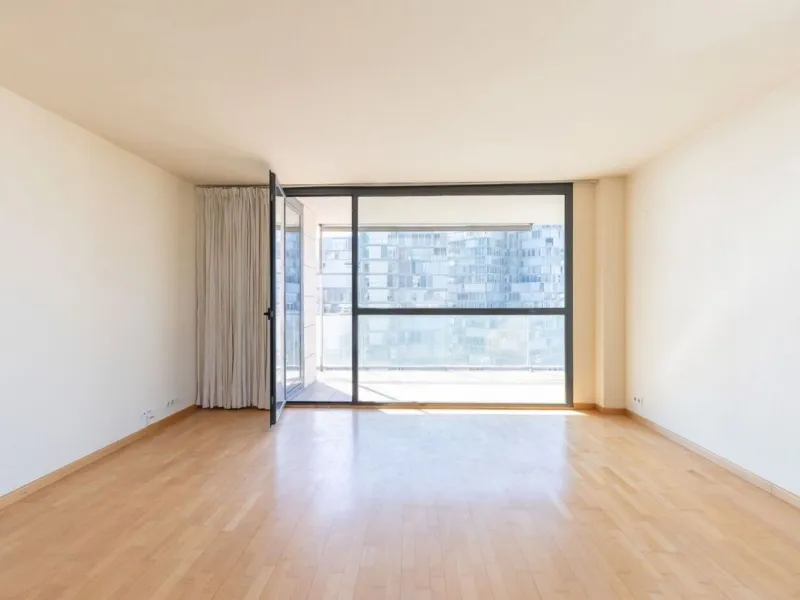 Exclusive panoramic apartment with sea views in Diagonal Mar, Barcelona