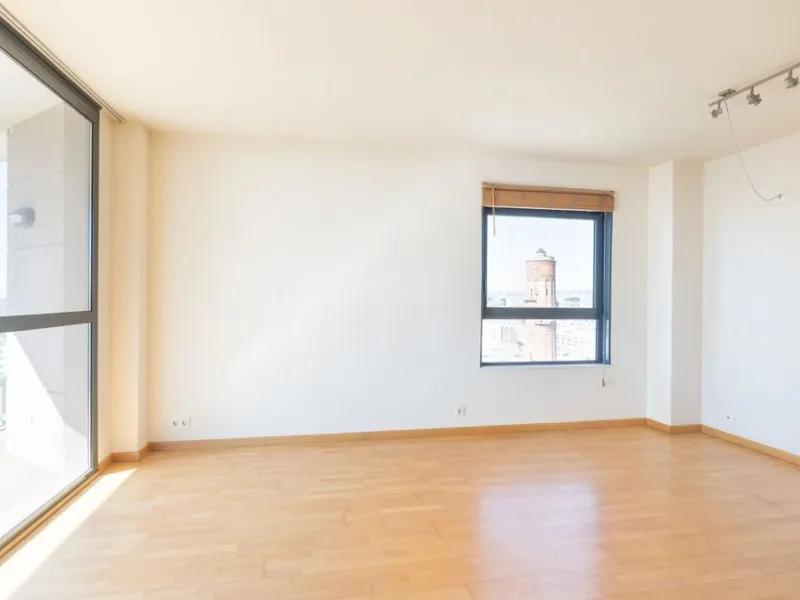 Exclusive panoramic apartment with sea views in Diagonal Mar, Barcelona