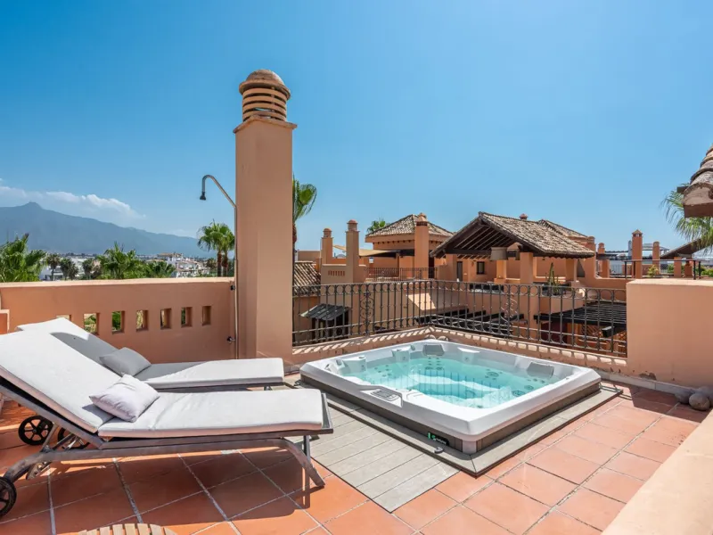 Beachfront Penthouse for Sale in Bahía Alcántara, San Pedro