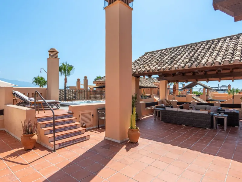 Beachfront Penthouse for Sale in Bahía Alcántara, San Pedro