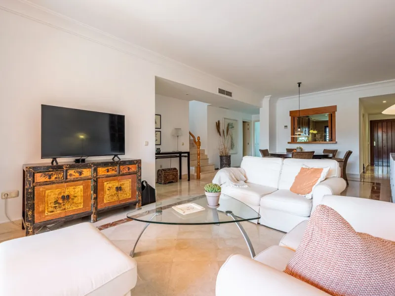 Beachfront Penthouse for Sale in Bahía Alcántara, San Pedro