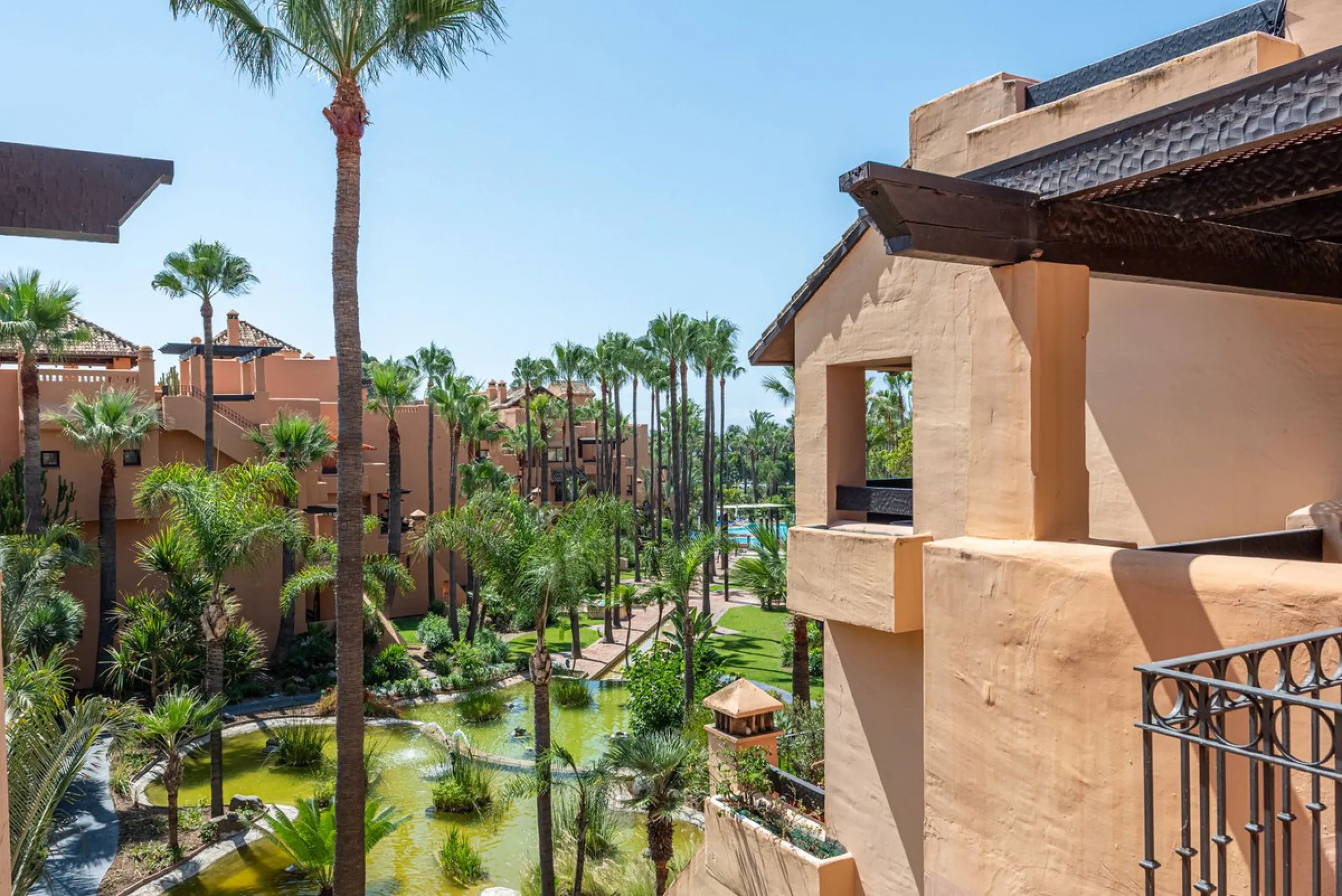 Beachfront Penthouse for Sale in Bahía Alcántara, San Pedro