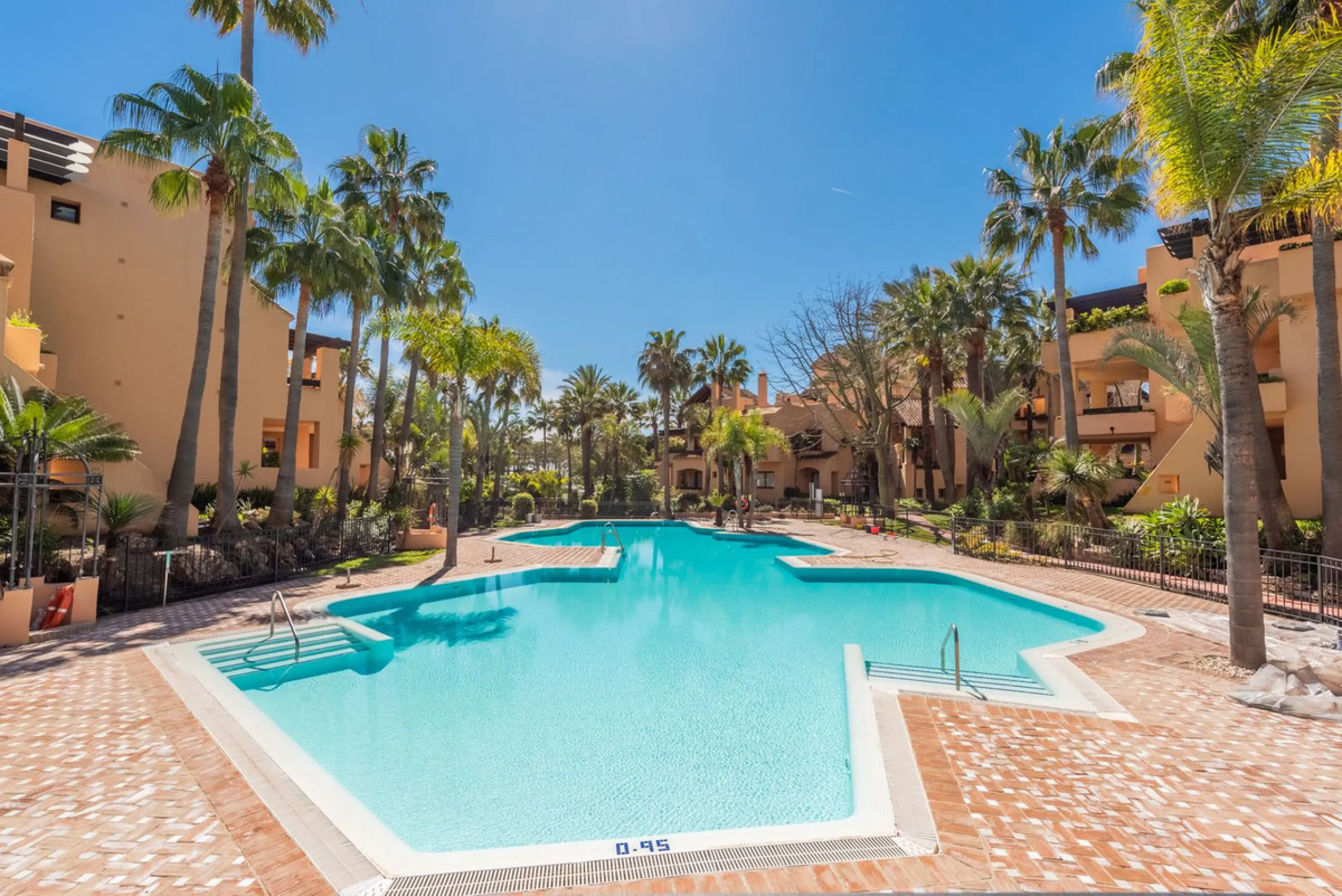 Beachfront Penthouse for Sale in Bahía Alcántara, San Pedro
