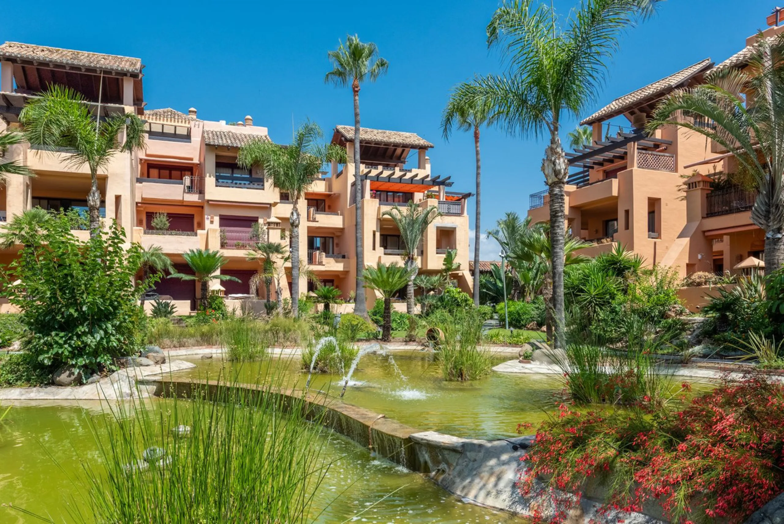 Beachfront Penthouse for Sale in Bahía Alcántara, San Pedro