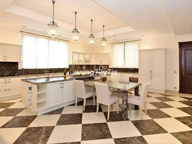 EXCEPTIONAL LUXURY VILLA FOR SALE IN GUADALMINA BAJA, SAN PEDRO DE ALCÁNTARA, MARBELLA