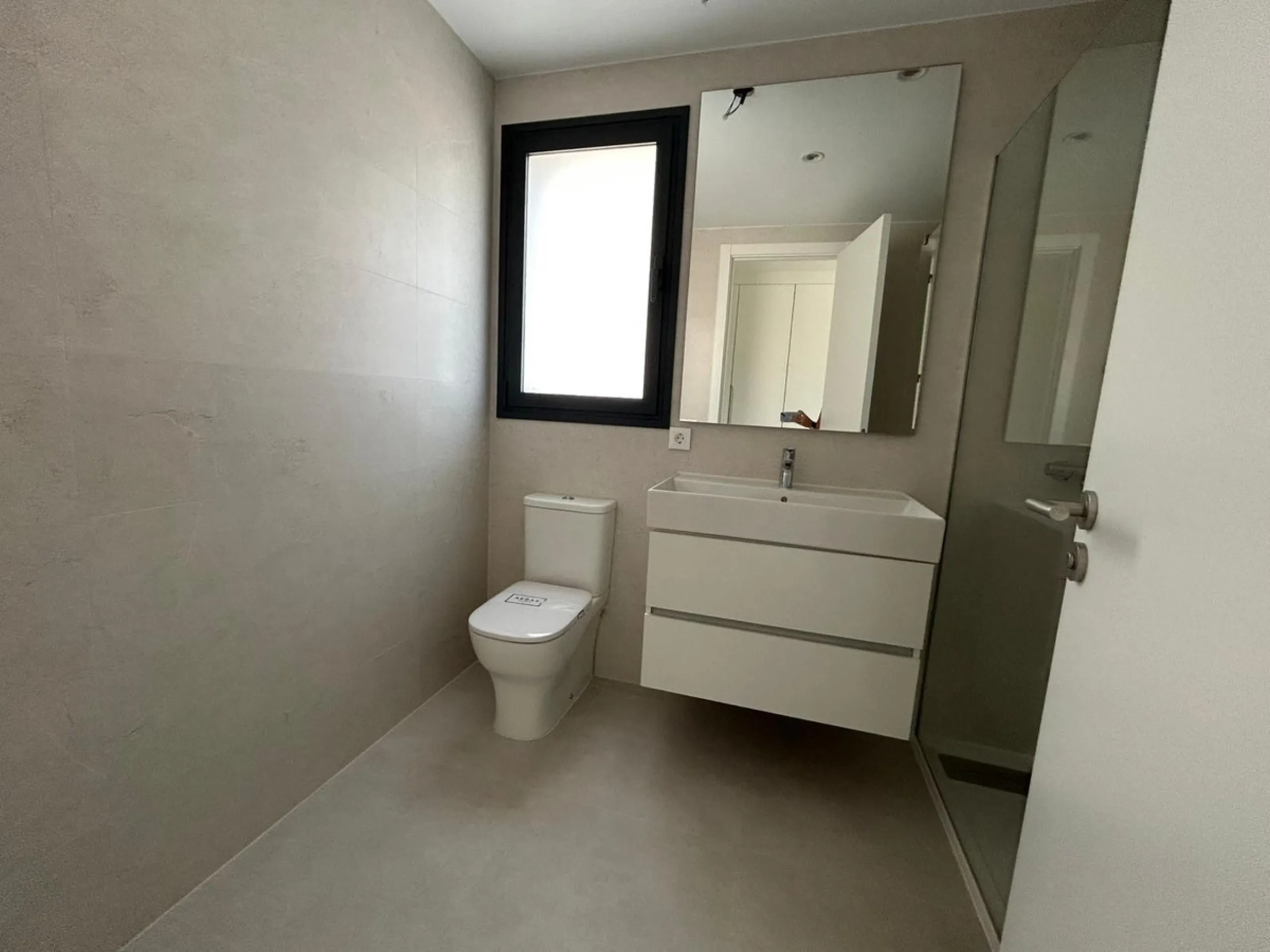 If your are looking for a home ready to move in  this is your house.