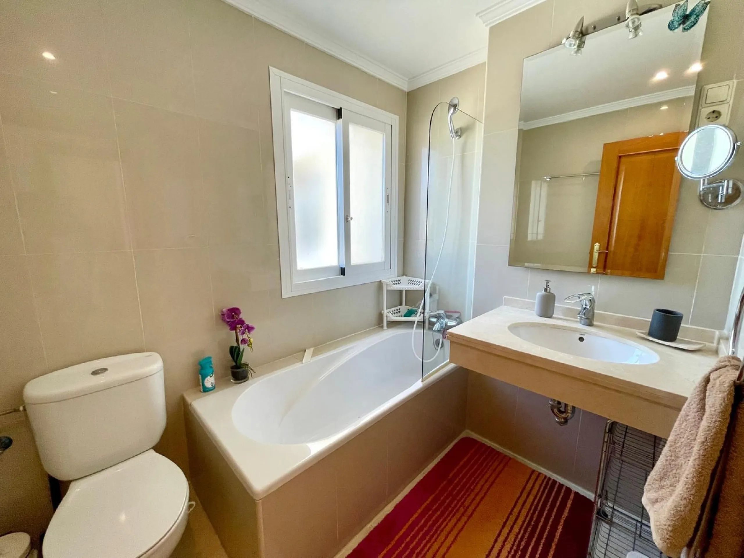 Apartment - Penthouse в продаже в Mijas, Málaga. В доме 3 спален и 2 ванных комнат. Площадь дома 112 м²