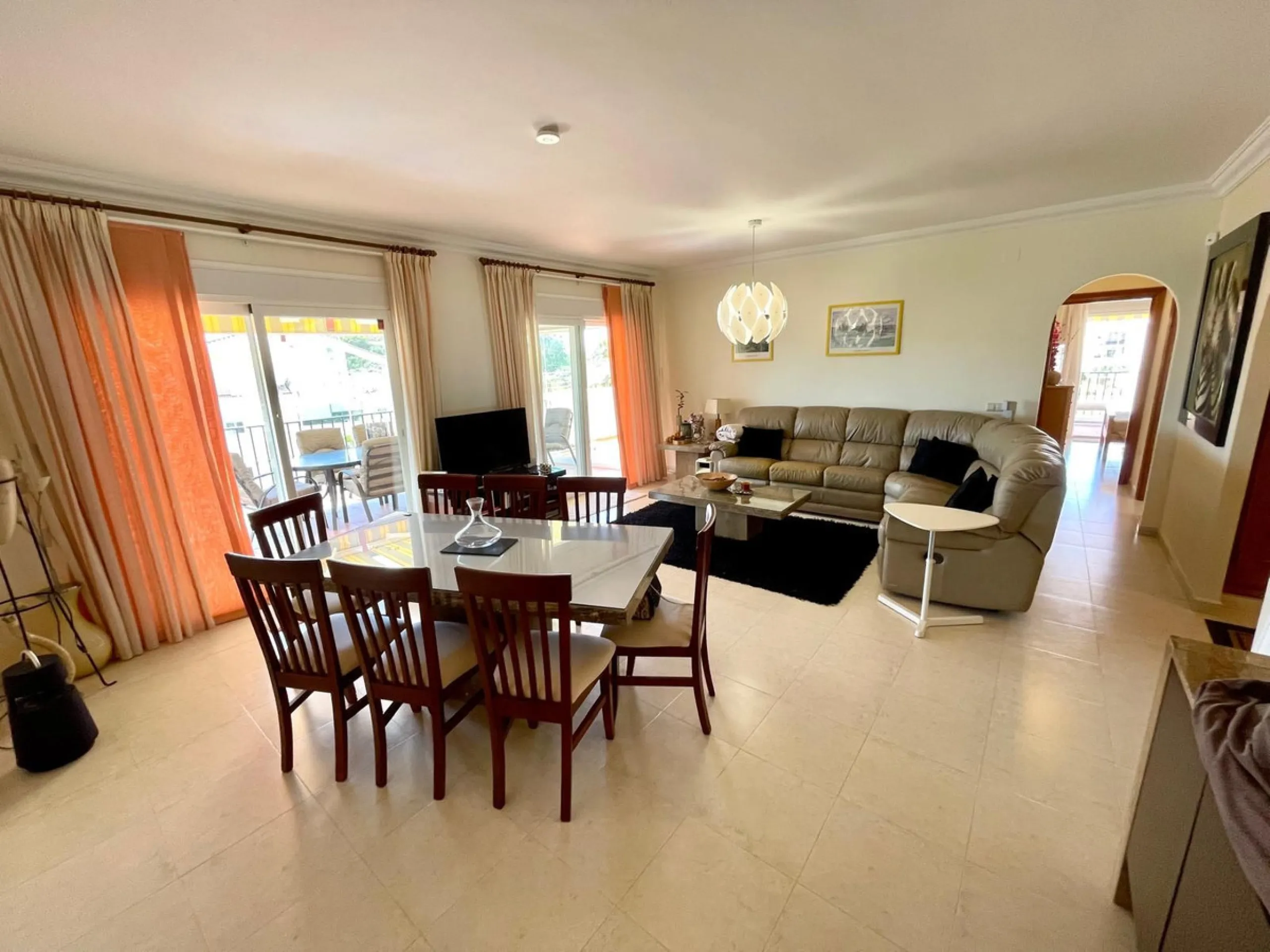 Apartment - Penthouse в продаже в Mijas, Málaga. В доме 3 спален и 2 ванных комнат. Площадь дома 112 м²