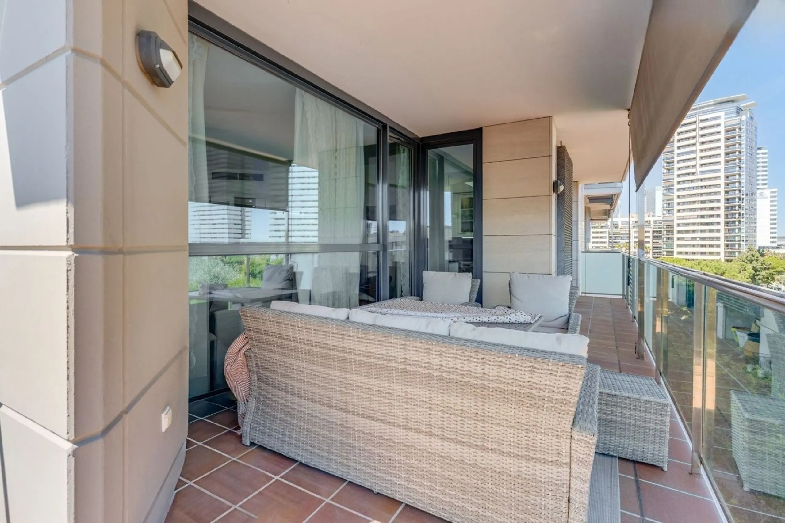 Exclusive bright apartment with sea views in Diagonal Mar, Barcelona