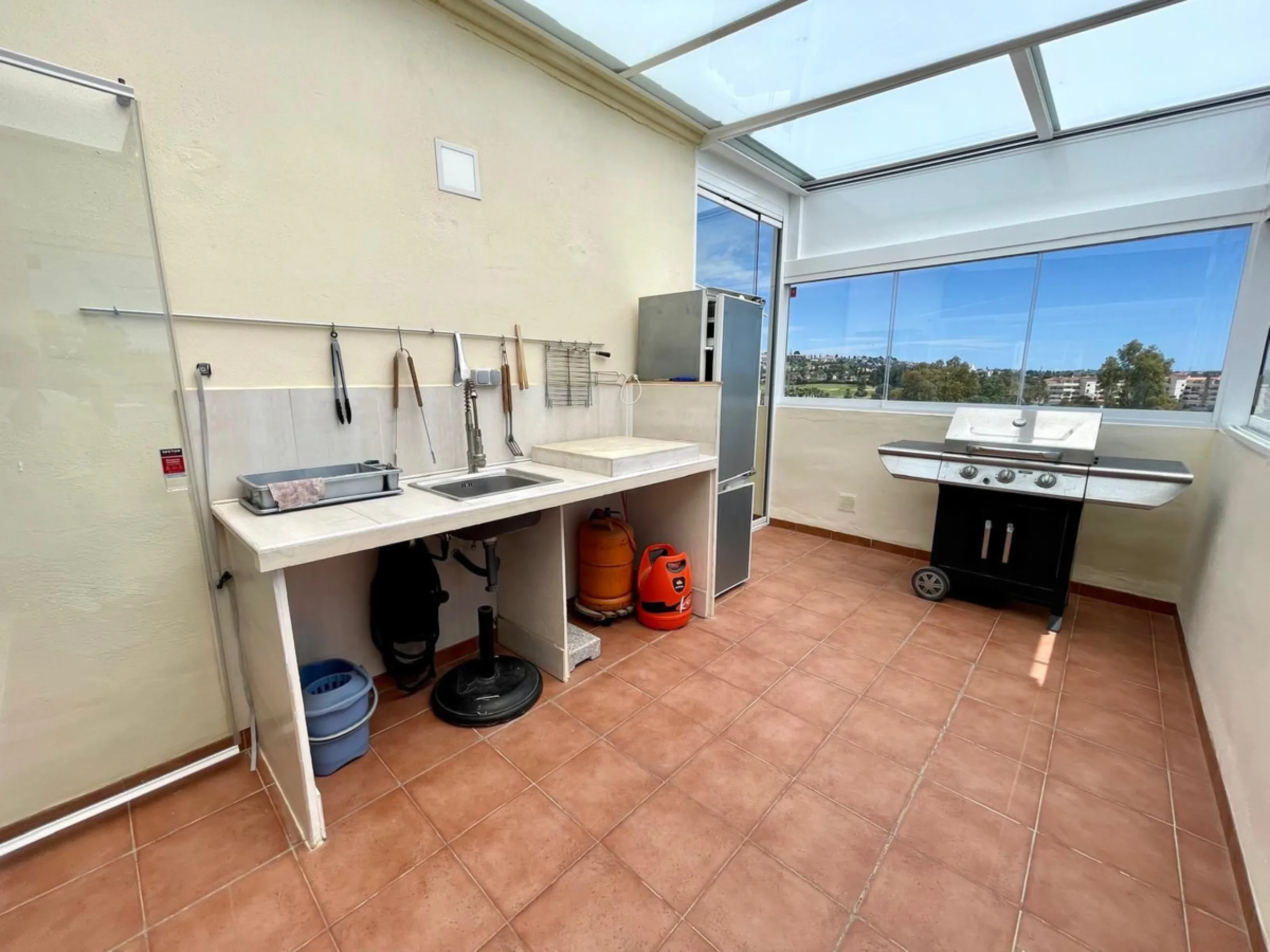 Apartment - Penthouse в продаже в Mijas, Málaga. В доме 3 спален и 2 ванных комнат. Площадь дома 112 м²