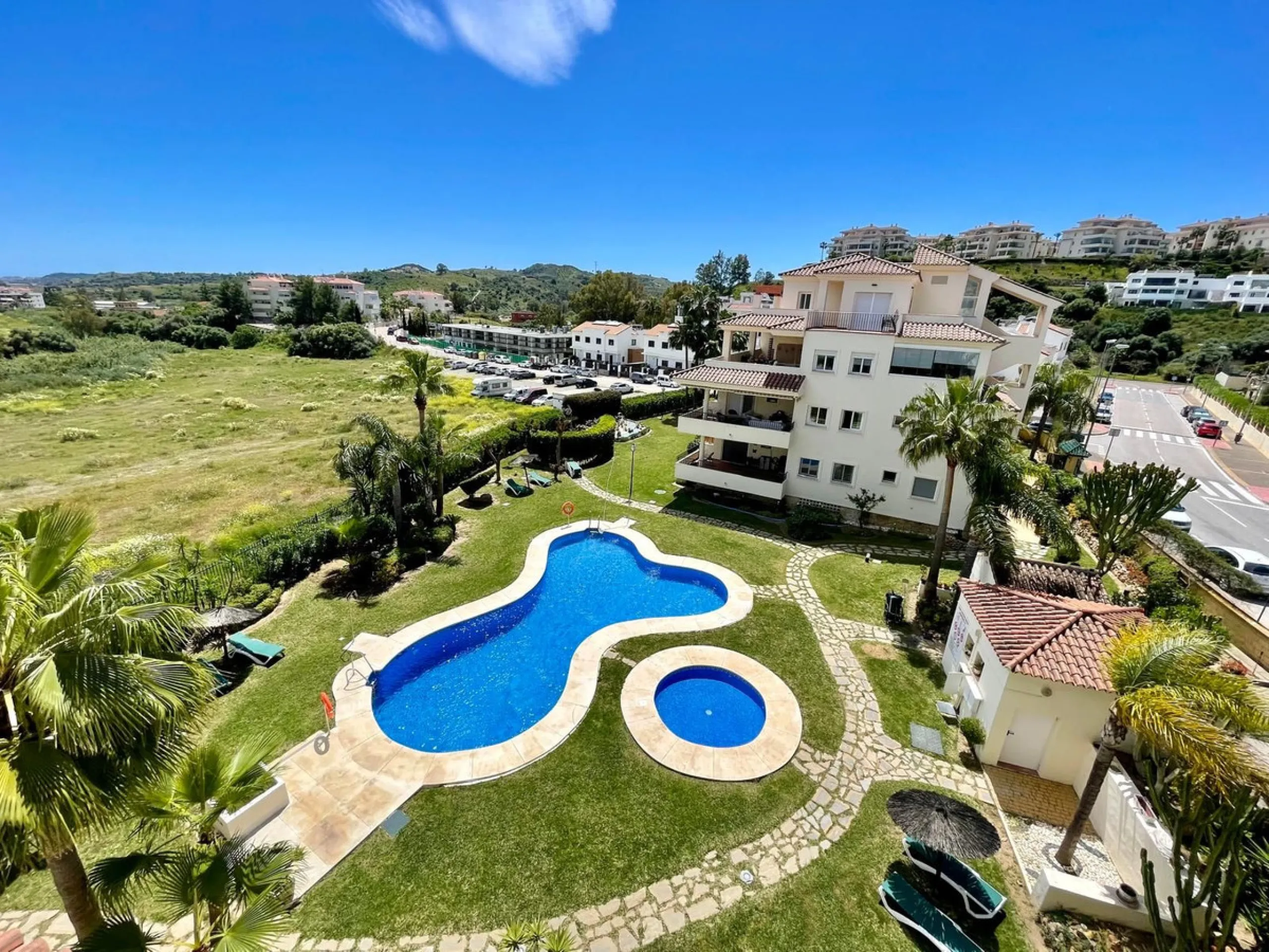 Apartment - Penthouse в продаже в Mijas, Málaga. В доме 3 спален и 2 ванных комнат. Площадь дома 112 м²