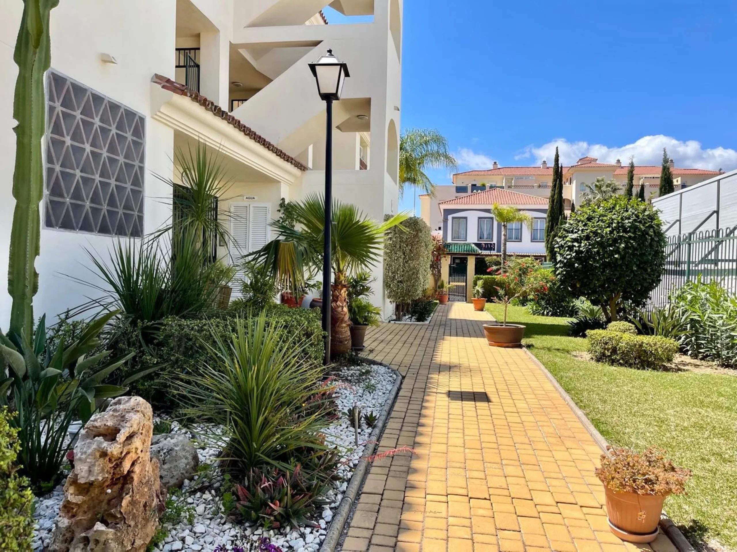 Apartment - Penthouse в продаже в Mijas, Málaga. В доме 3 спален и 2 ванных комнат. Площадь дома 112 м²