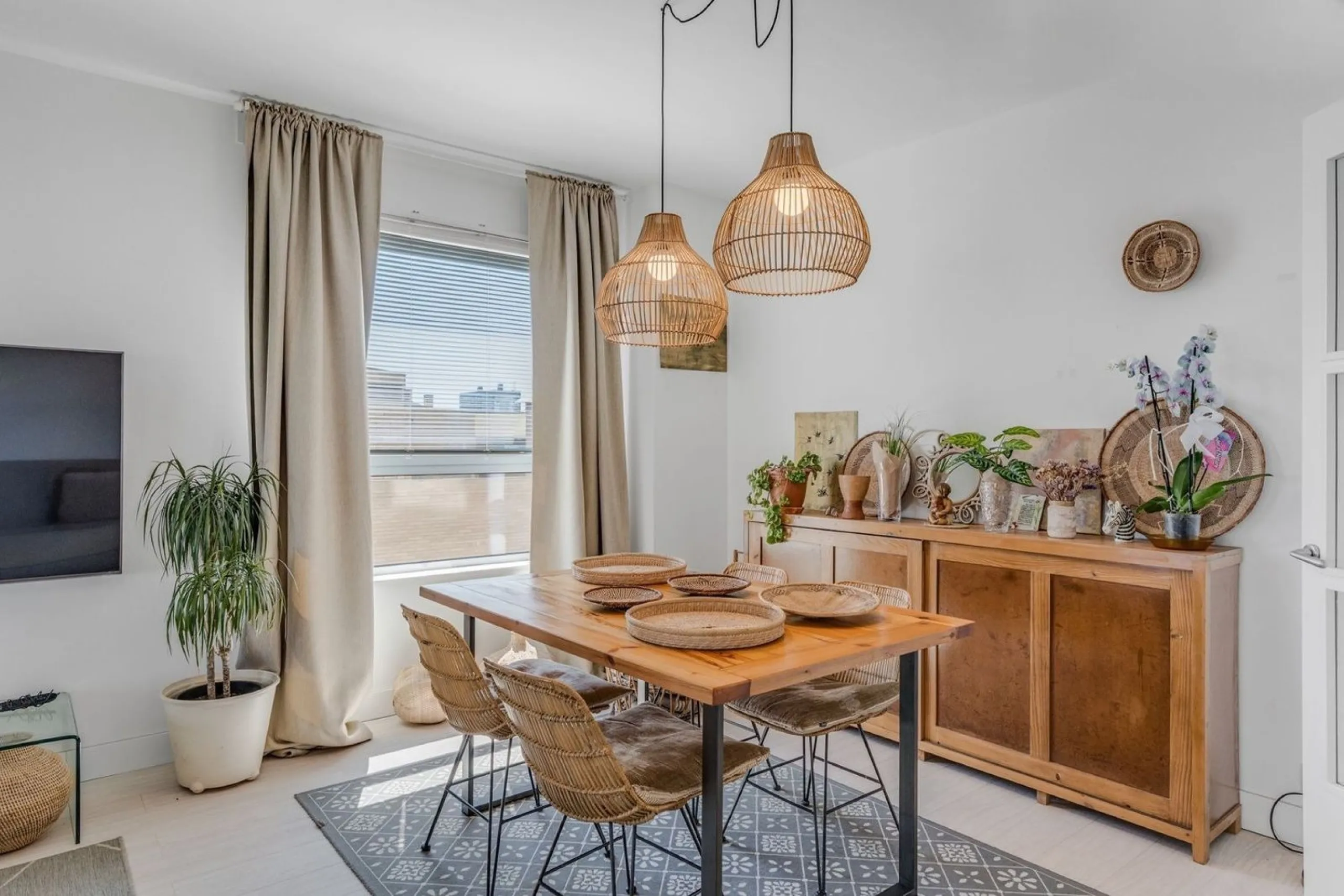 Exclusive bright apartment with sea views in Diagonal Mar, Barcelona