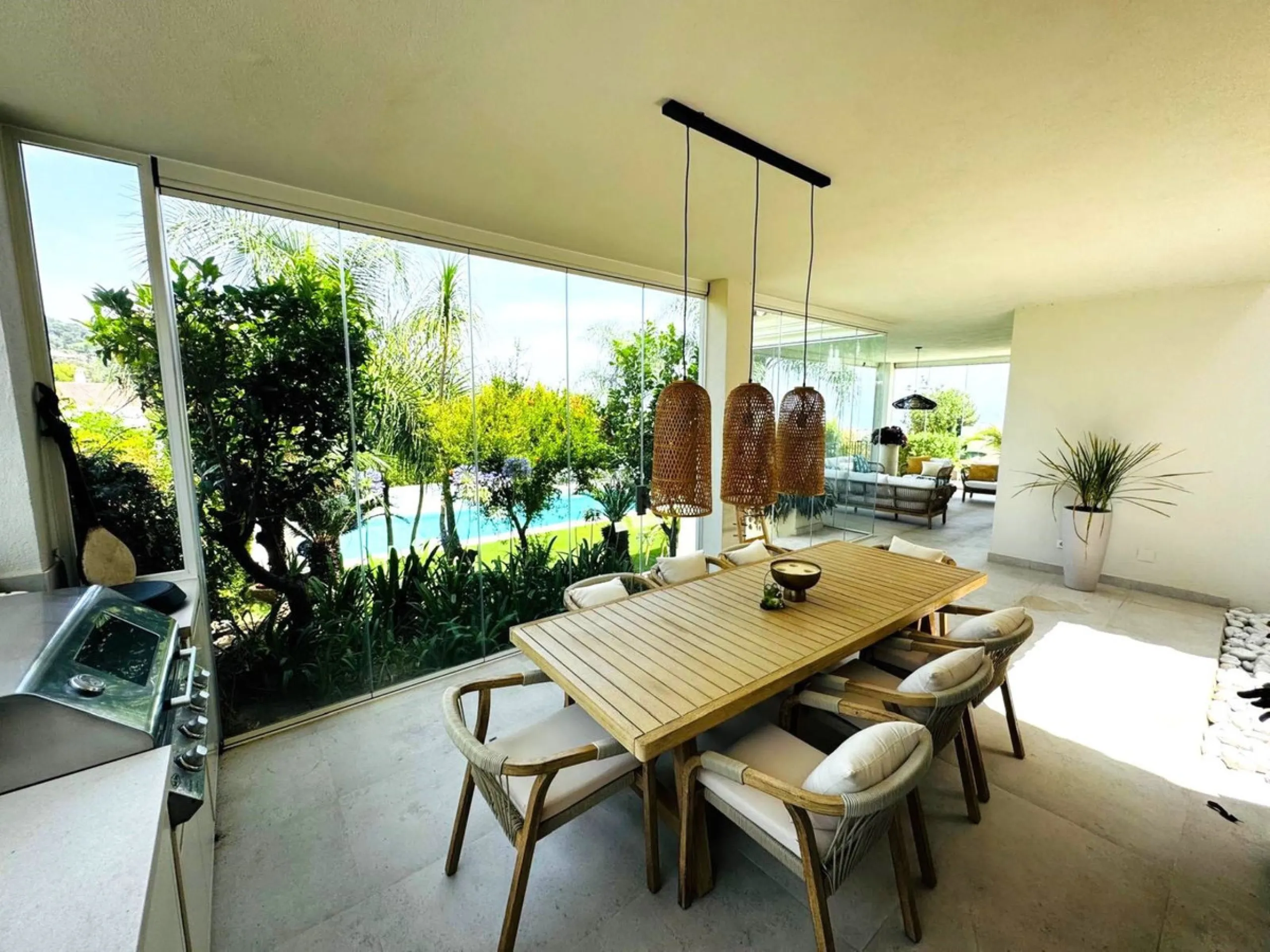 Recently Refurbished Villa from Scratch with Heated Pool and Sea Views in Ultra Central Marbella Location.