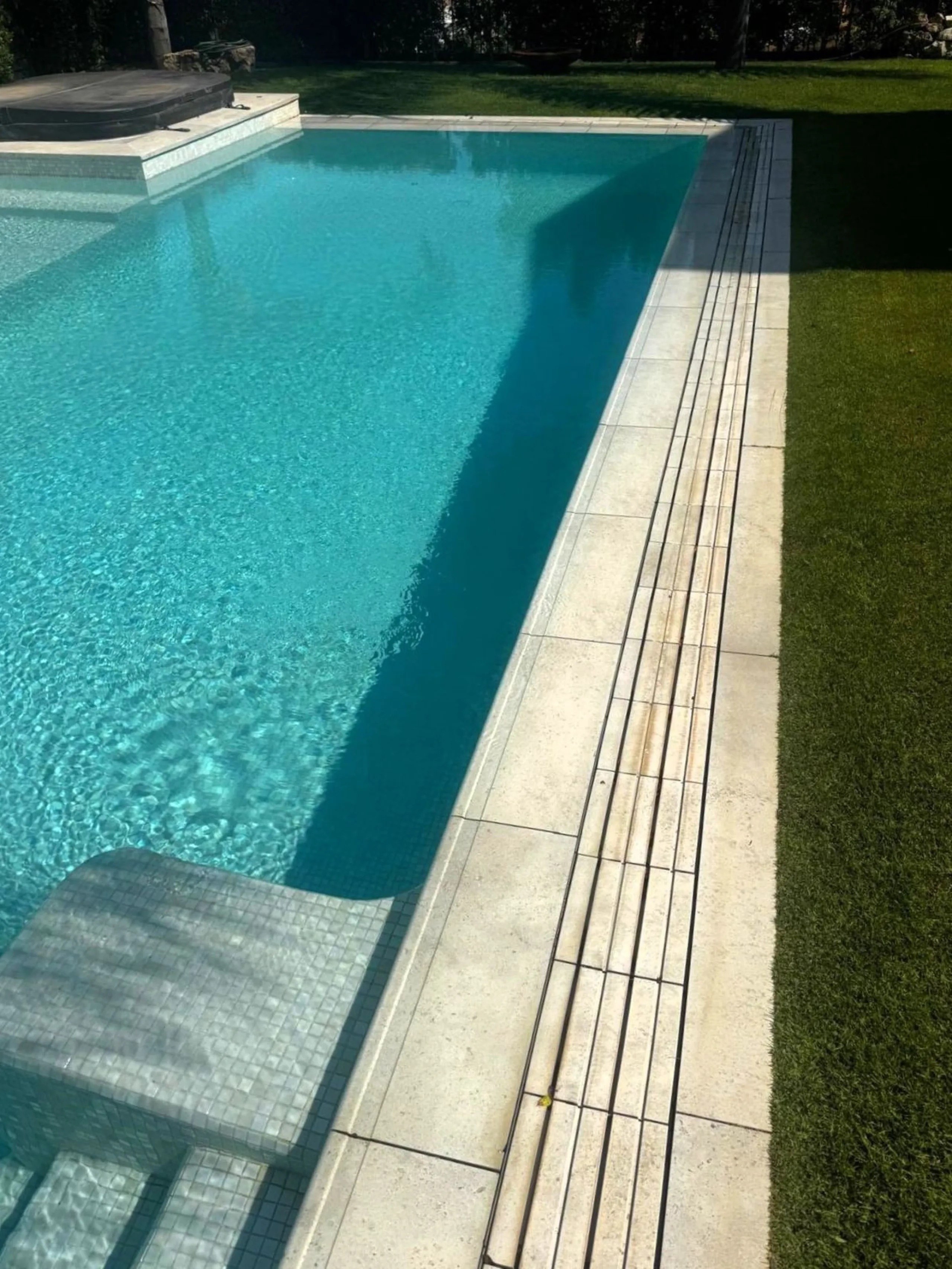 Recently Refurbished Villa from Scratch with Heated Pool and Sea Views in Ultra Central Marbella Location.