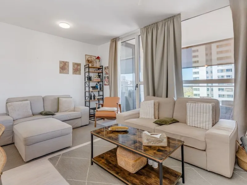 Exclusive bright apartment with sea views in Diagonal Mar, Barcelona