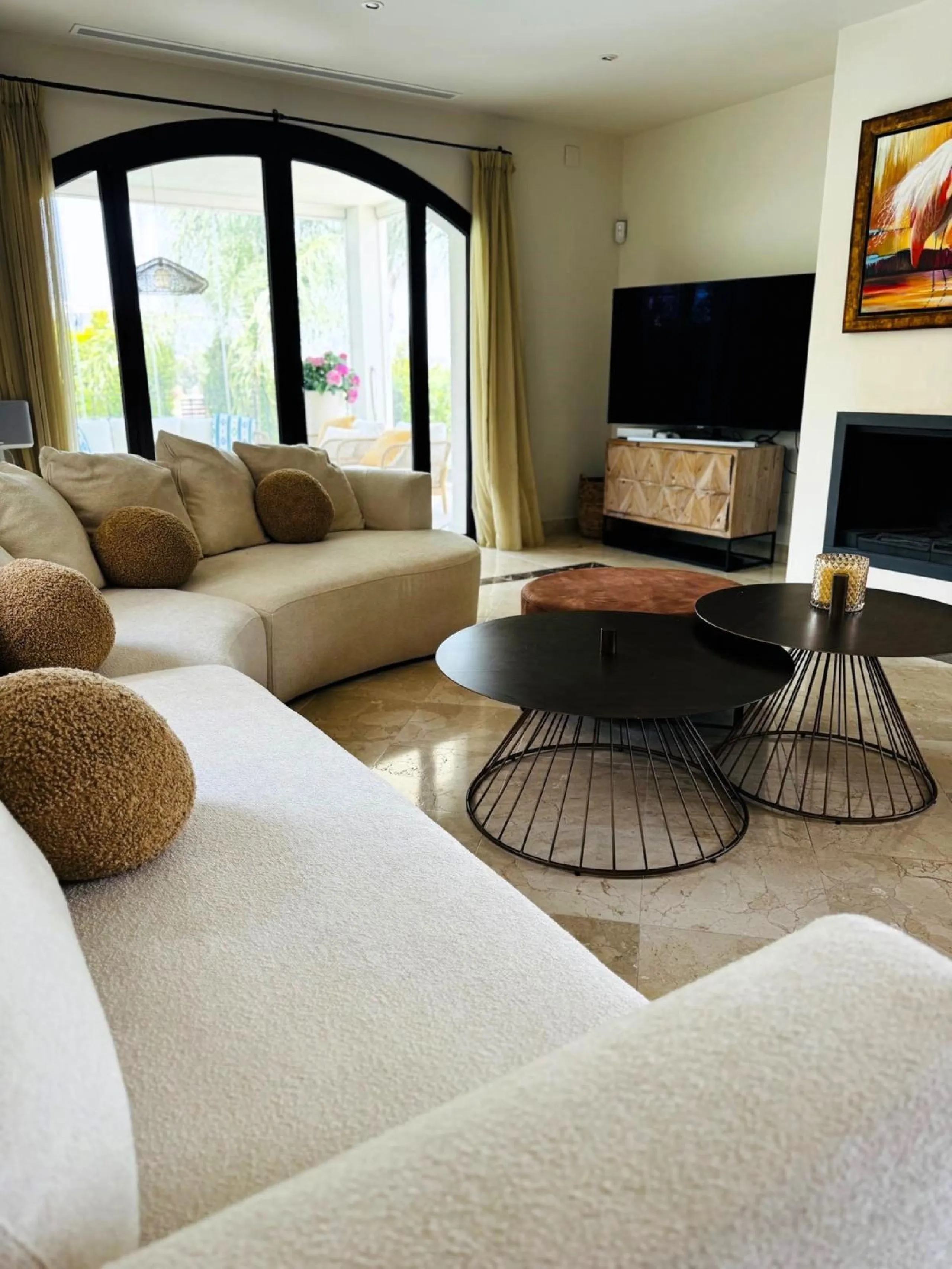 Recently Refurbished Villa from Scratch with Heated Pool and Sea Views in Ultra Central Marbella Location.