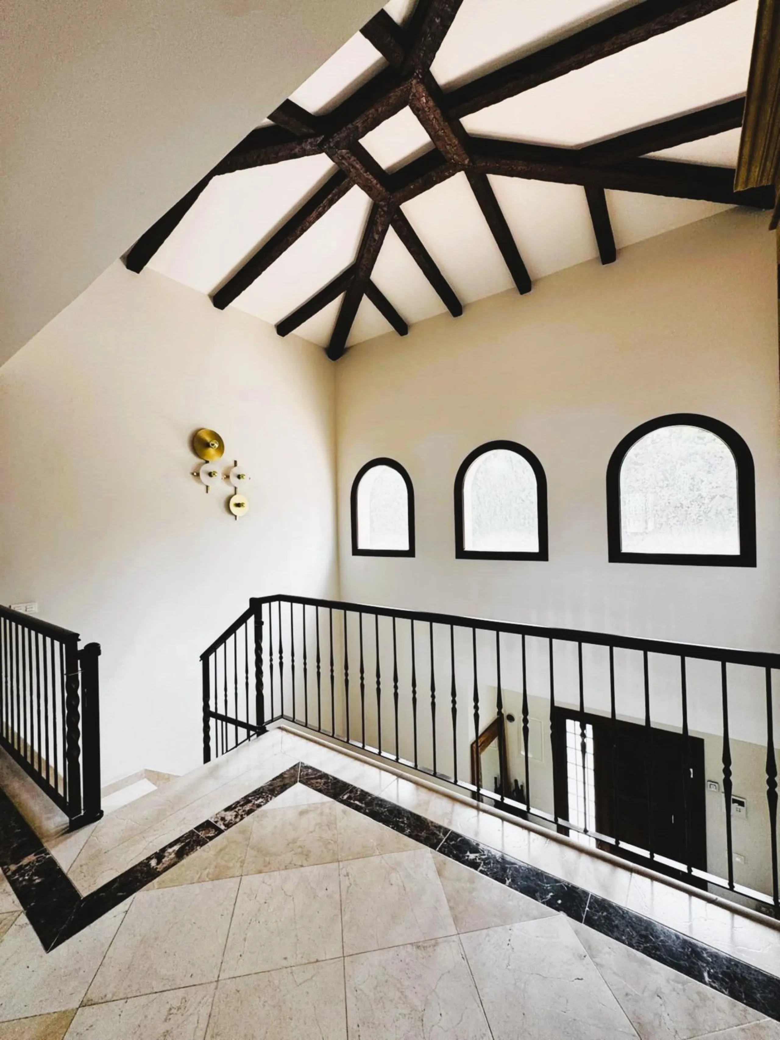 Recently Refurbished Villa from Scratch with Heated Pool and Sea Views in Ultra Central Marbella Location.